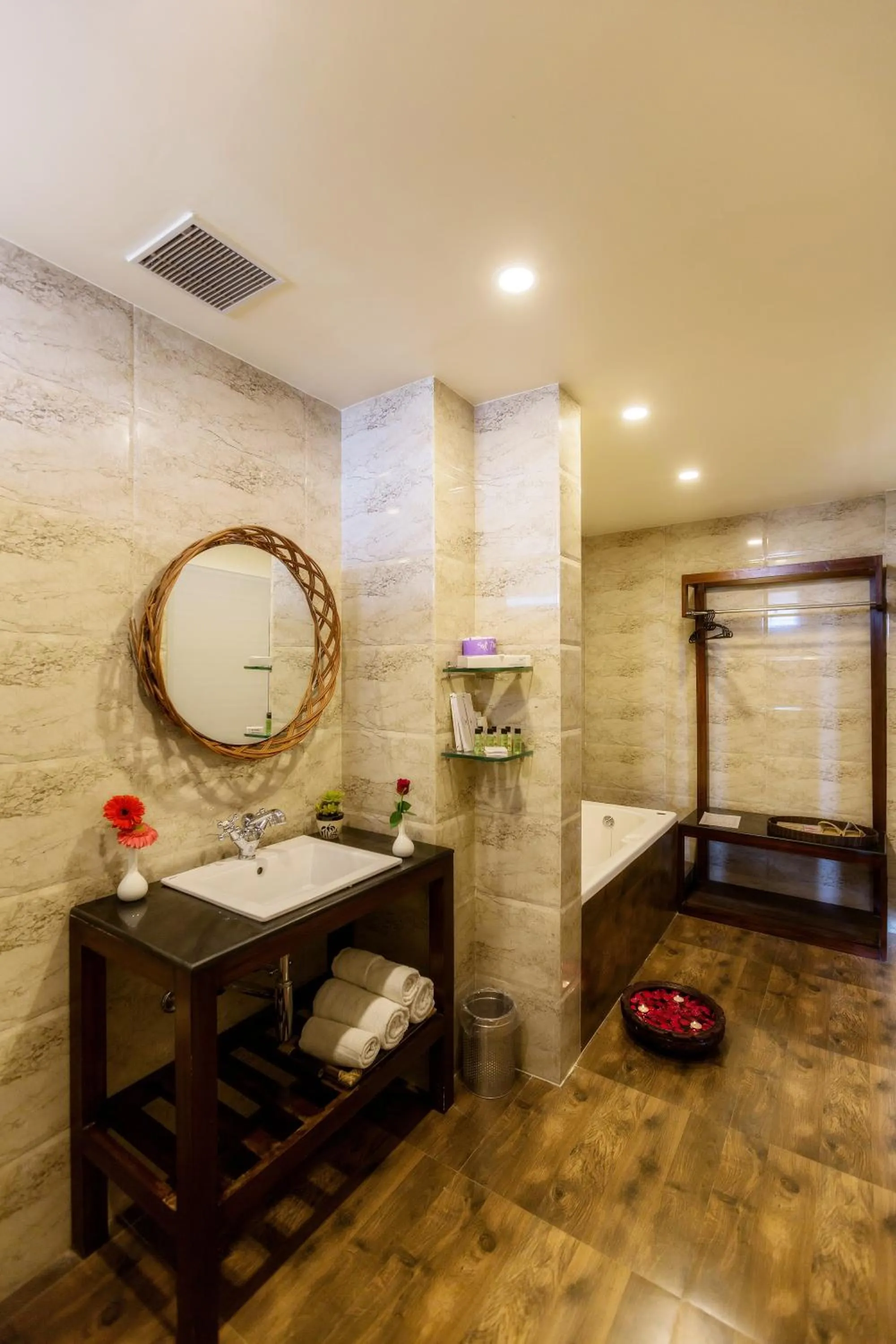 Toilet in Polo Cherrapunjee Resort