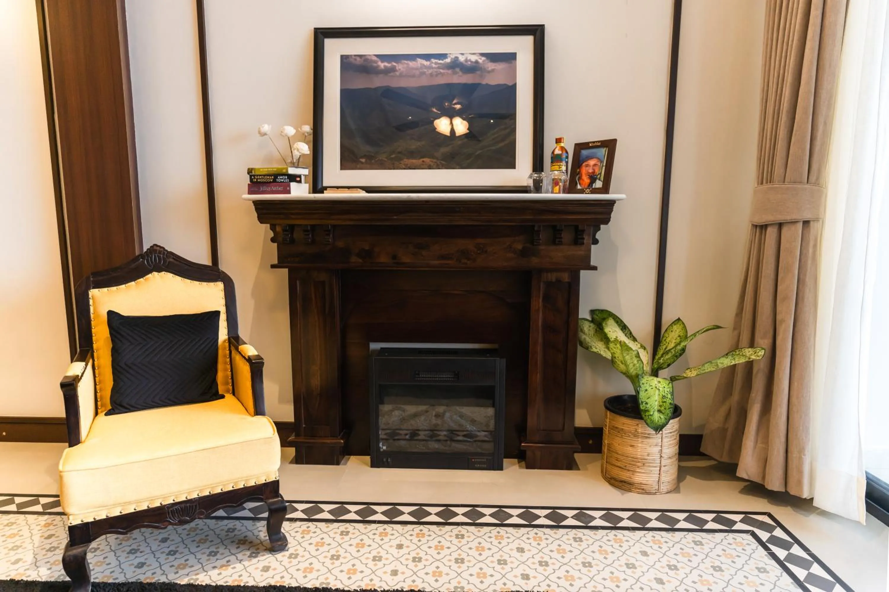 Living room in Polo Cherrapunjee Resort