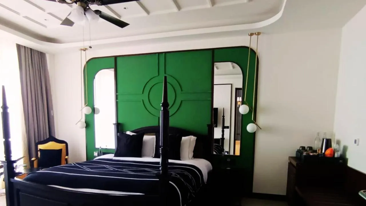 Bed in Polo Cherrapunjee Resort