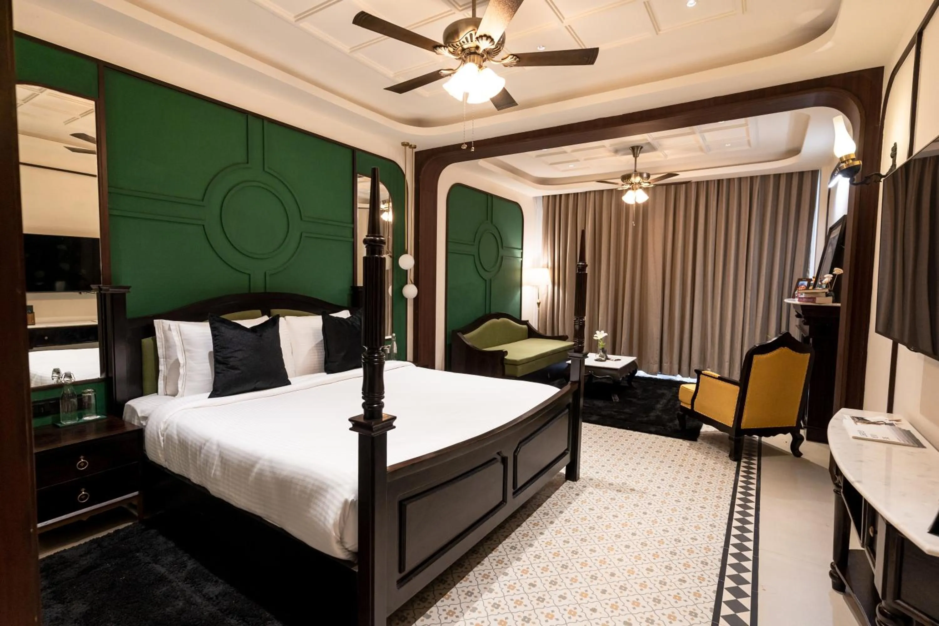 Bed in Polo Cherrapunjee Resort