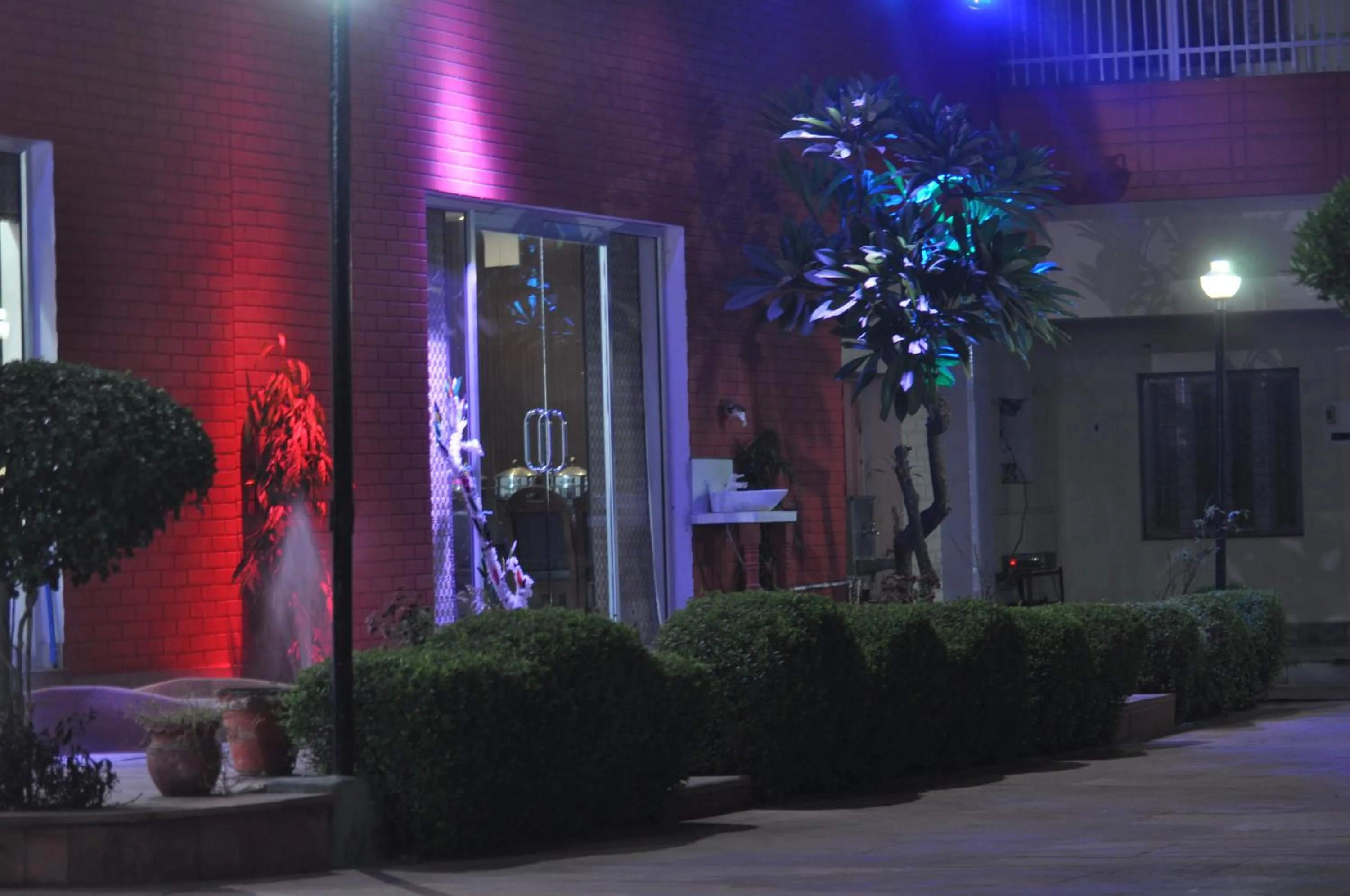 Hotel Goverdhan Tourist Complex