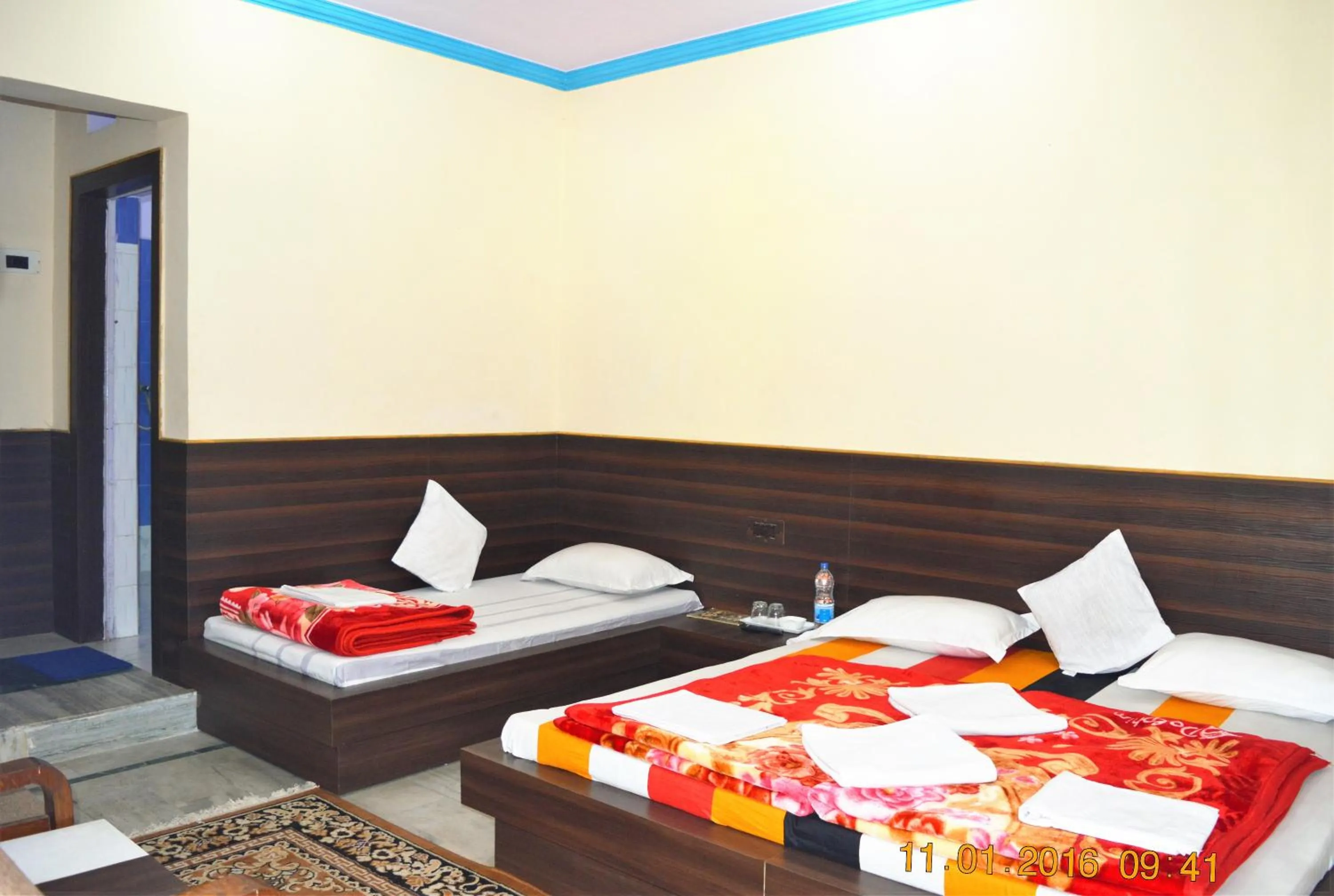 Bed in Hotel Goverdhan Tourist Complex