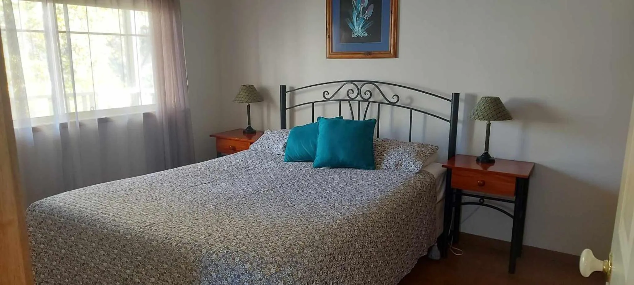 Bedroom, Bed in Avoca Cottages VICTORIA