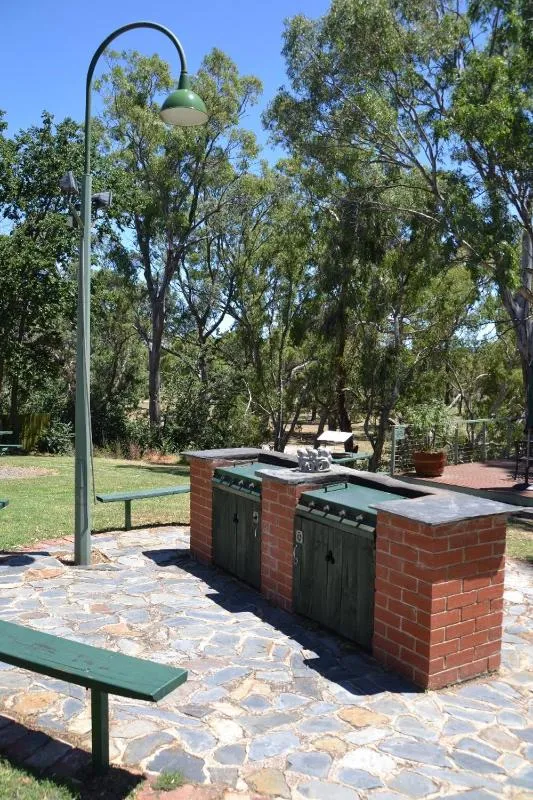 BBQ facilities in Avoca Cottages VICTORIA