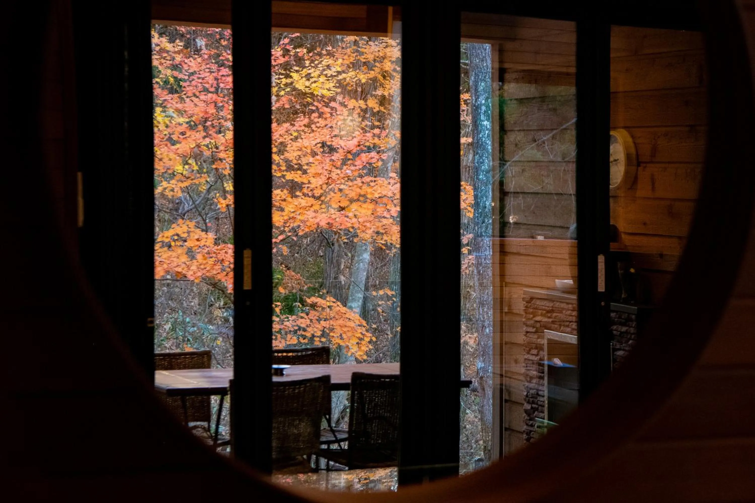 Autumn in Phoenix Chalets by HHG