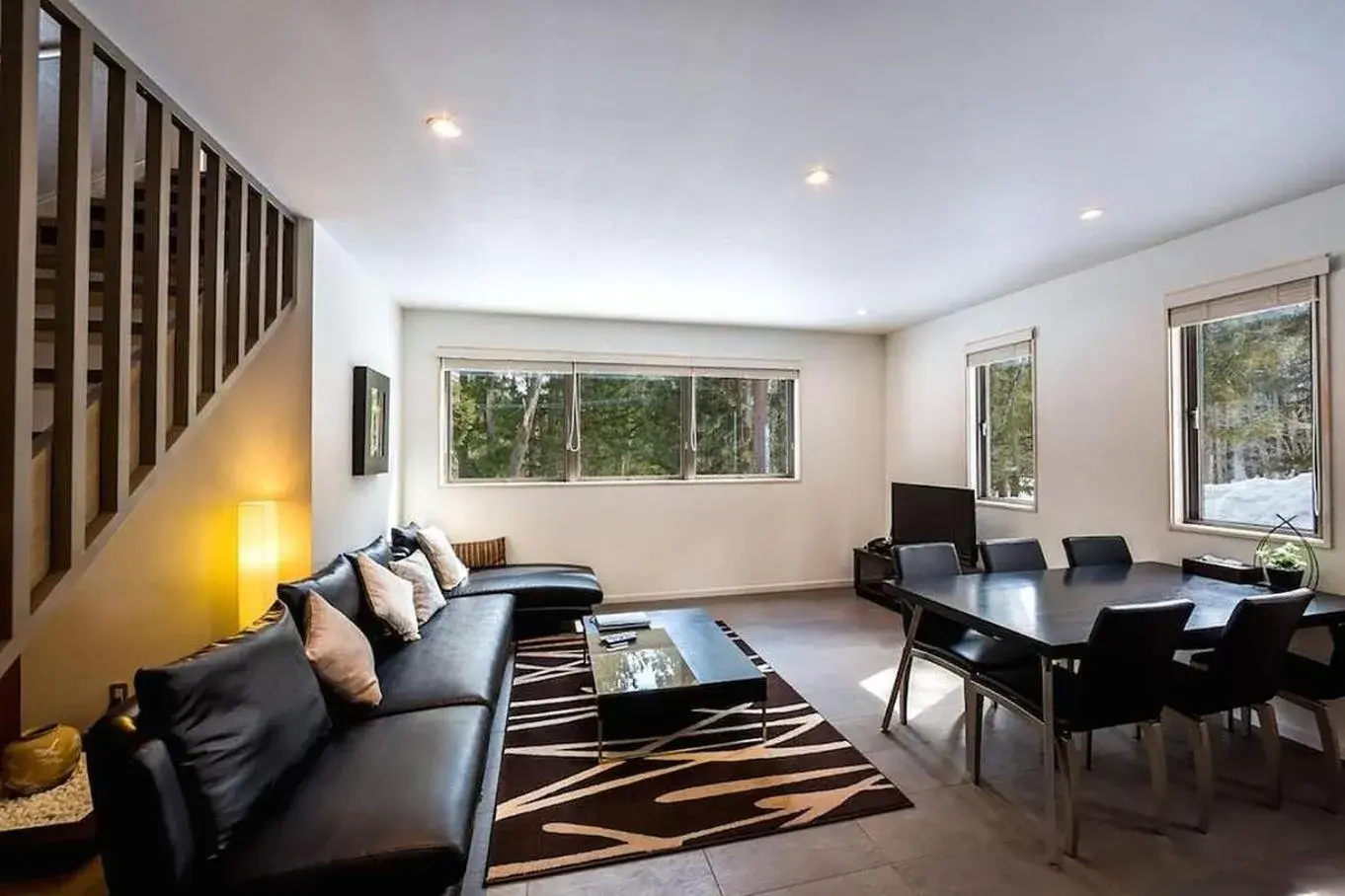 Three-Bedroom Chalet in Phoenix Chalets by HHG Three-Bedroom Chalet in Phoenix Chalets by HHG