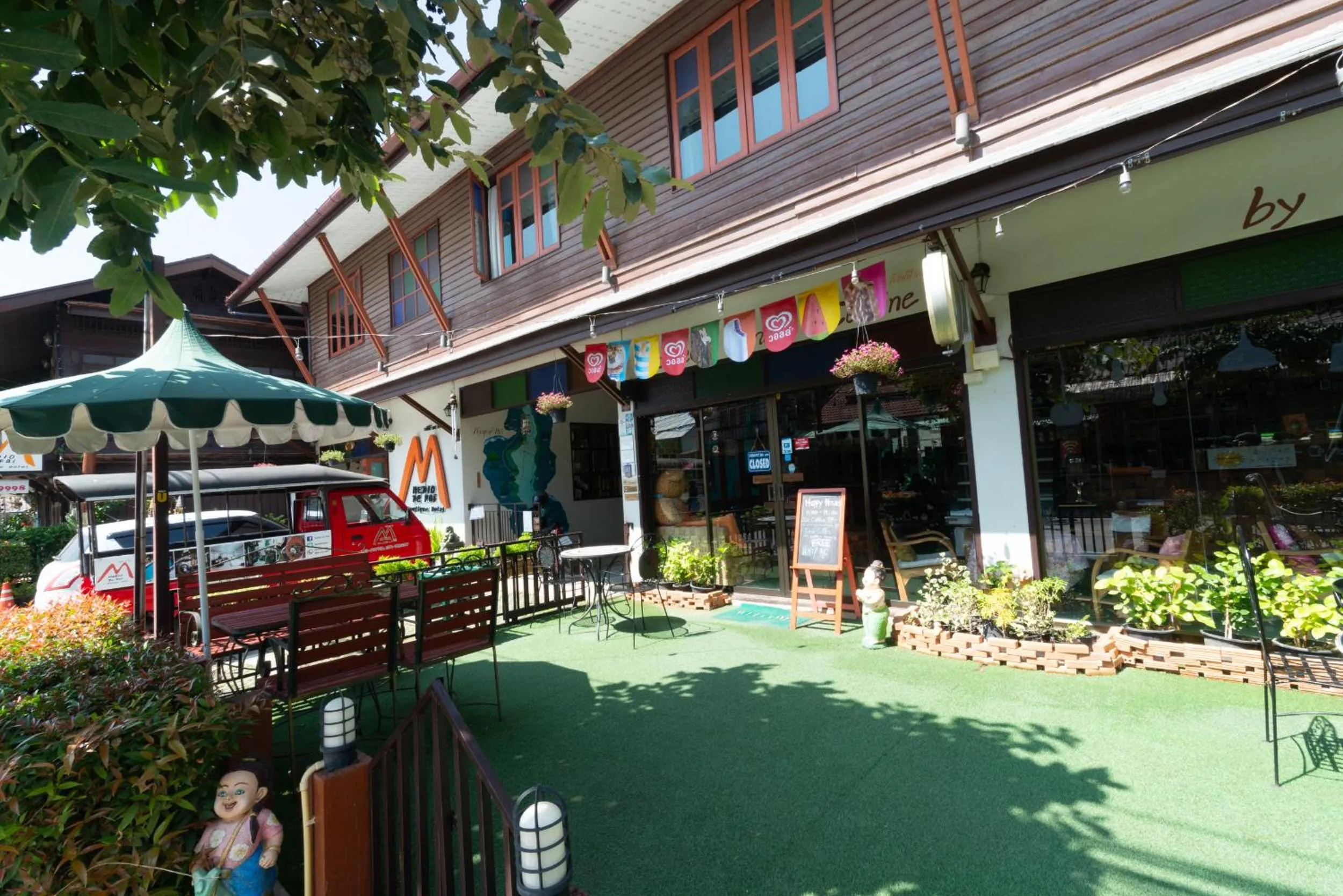 Property building in Medio De Pai