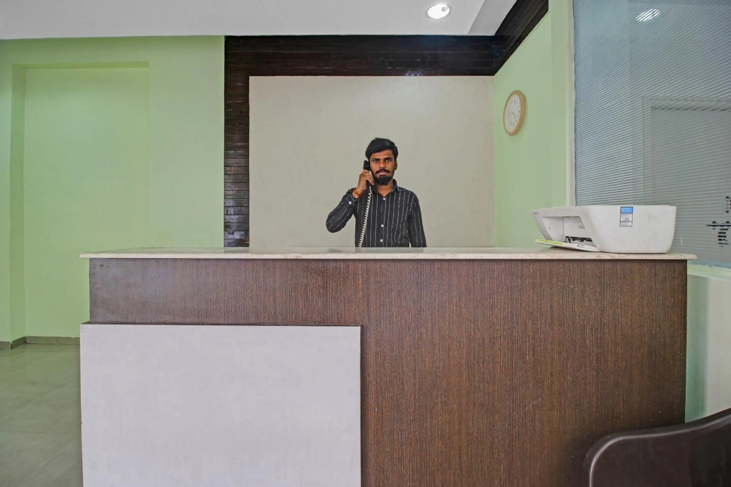 Lobby or reception in Hotel O Sri Residency Near Hyderabad Central