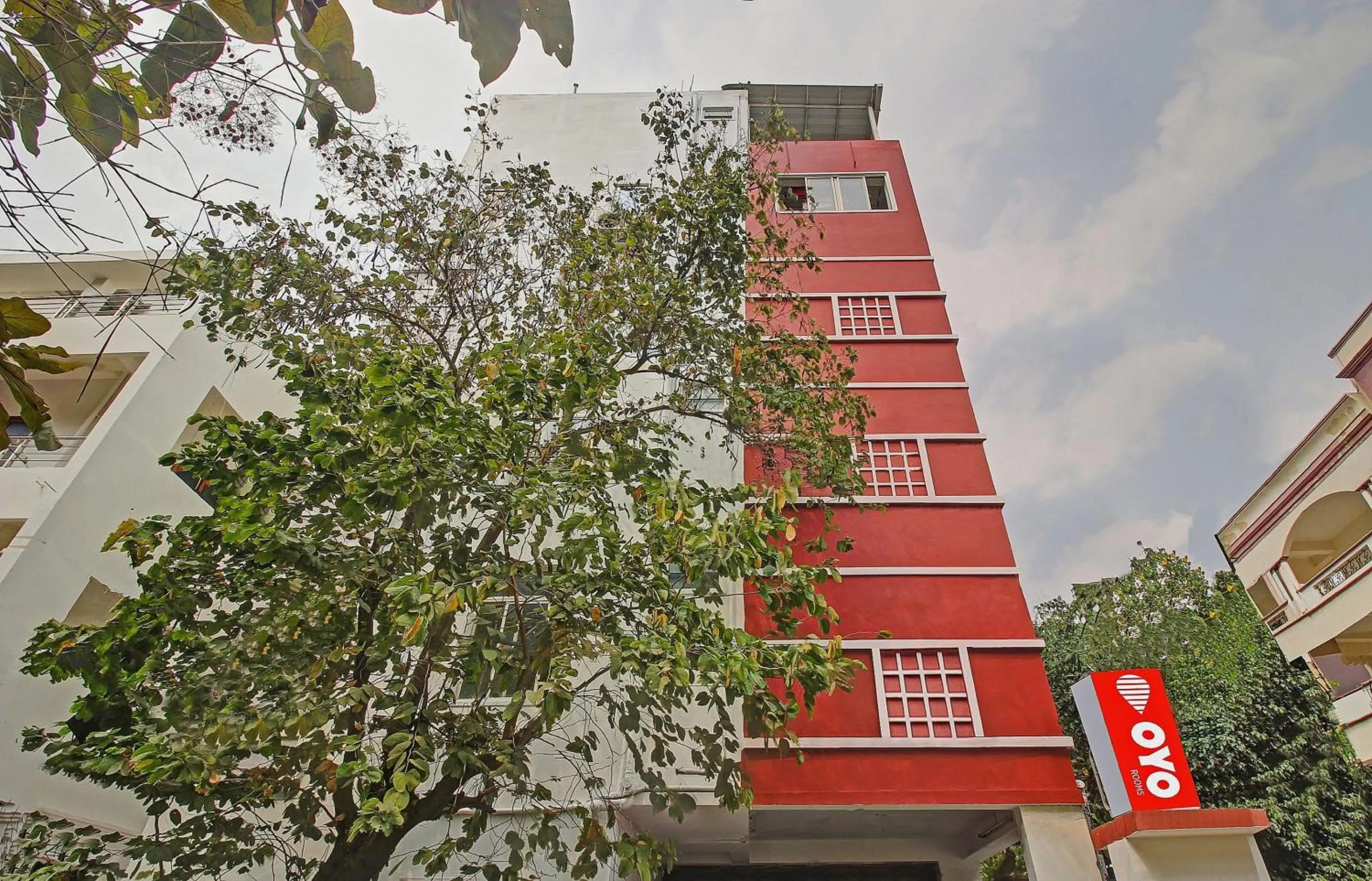 Facade/entrance in Hotel O Sri Residency Near Hyderabad Central