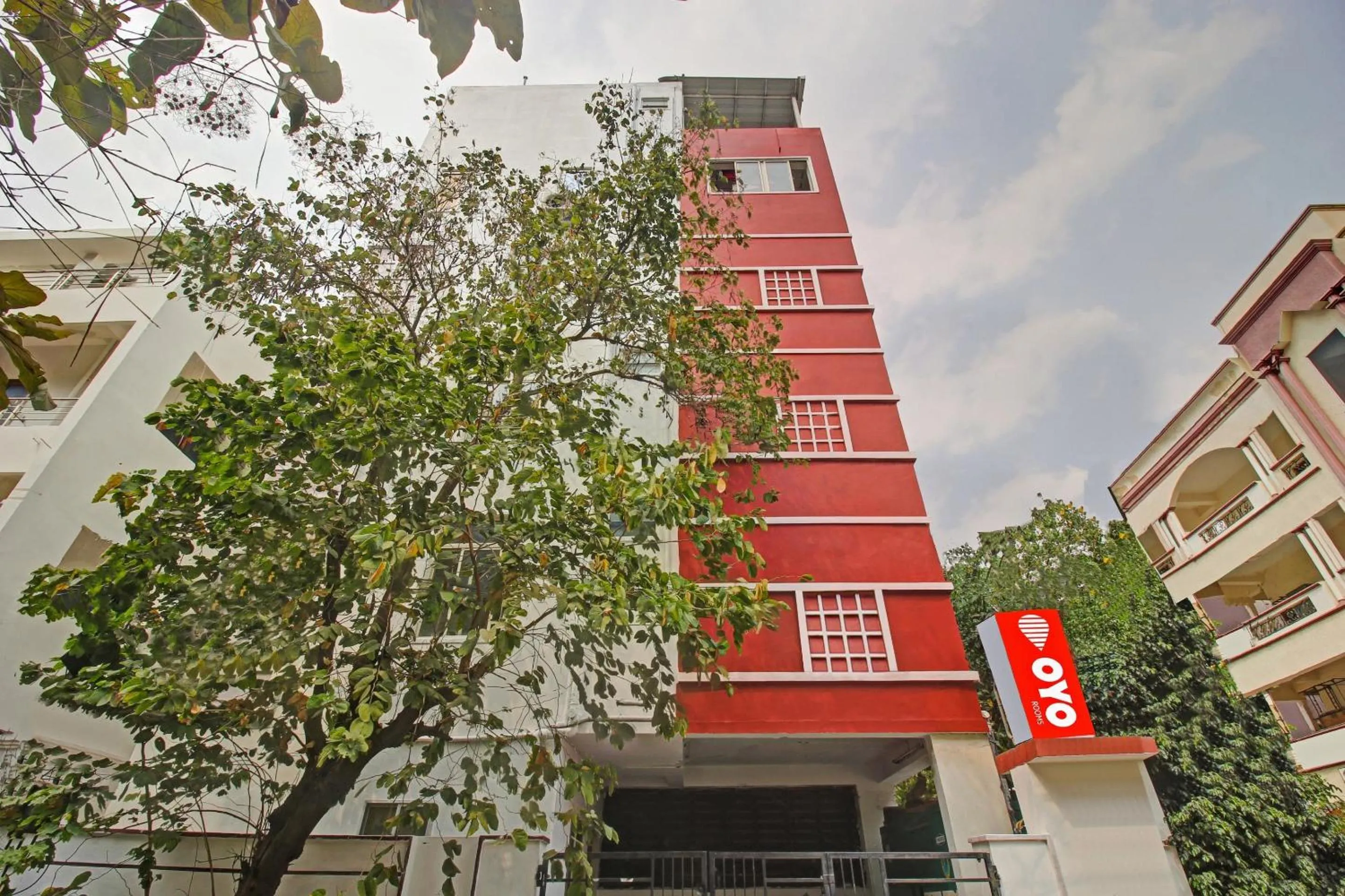 Facade/entrance in Hotel O Sri Residency Near Hyderabad Central