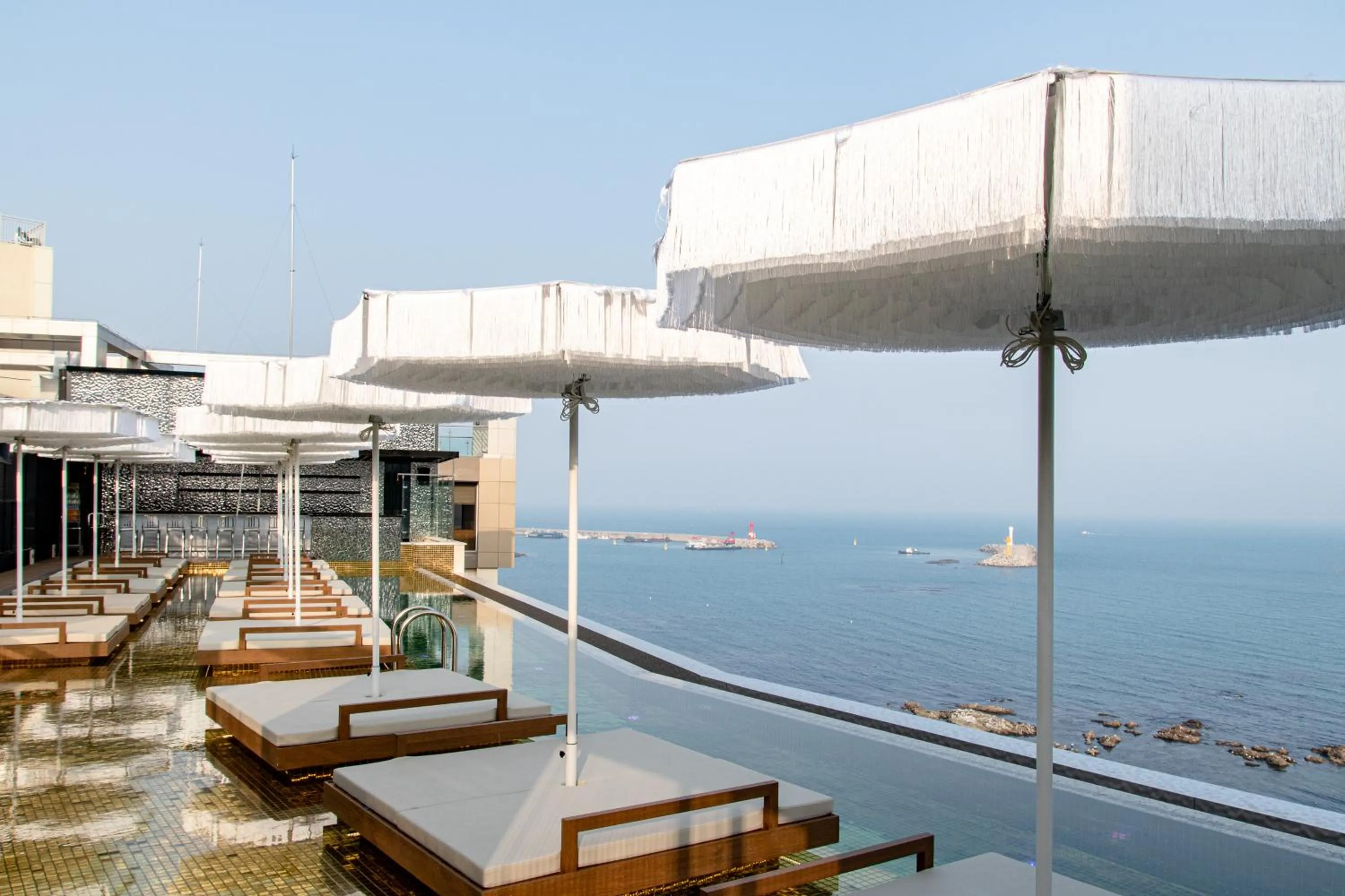 Best Louis Hamilton Hotel Ocean Terrace