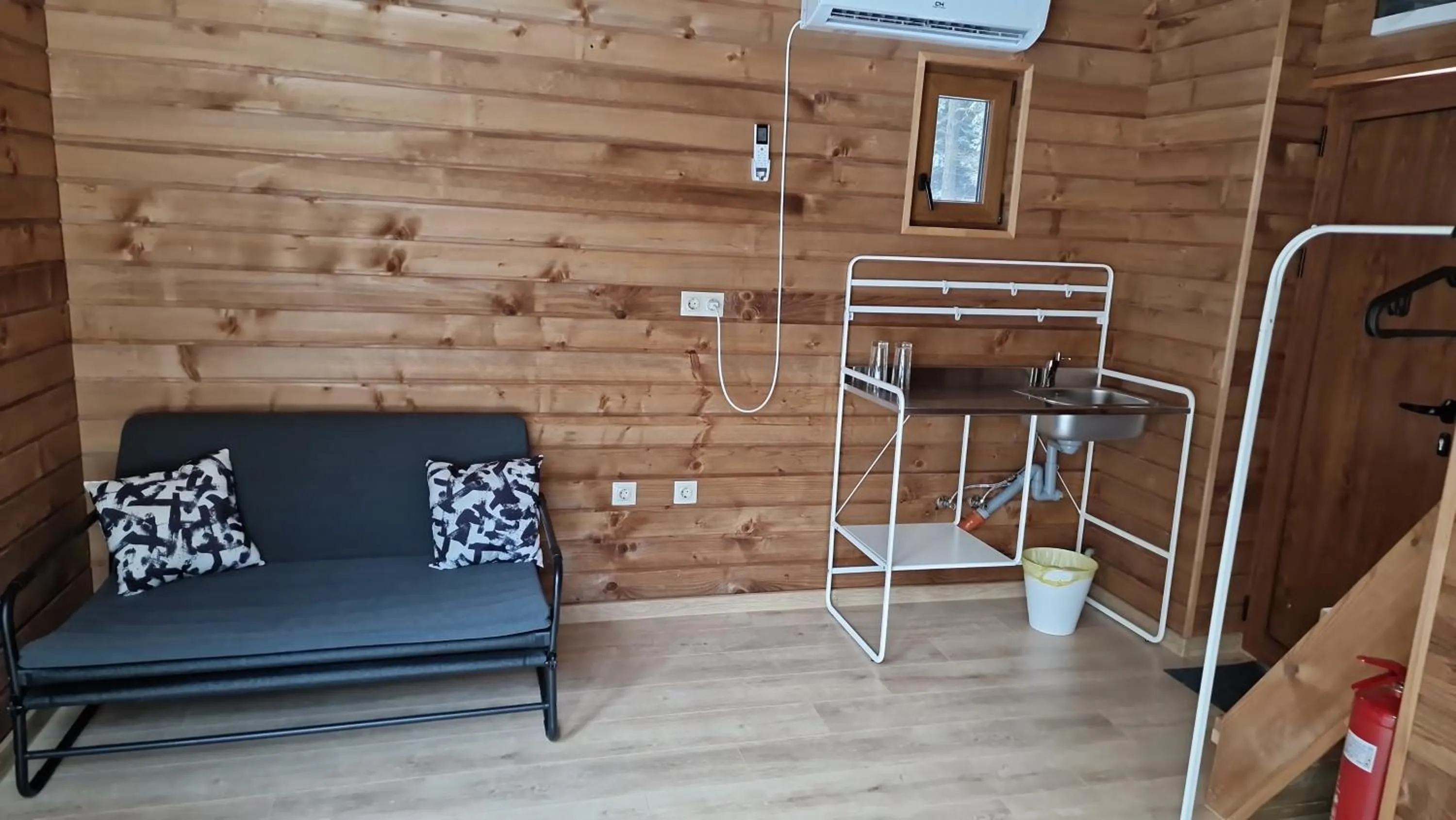 RILA 6ATO Hotel & Restaurant