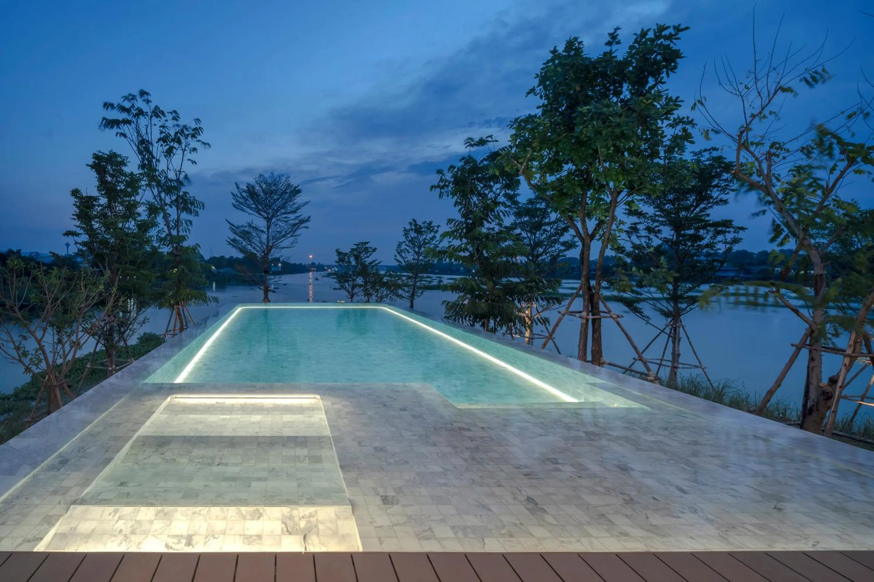 Pool view in Sala Bang Pa-In