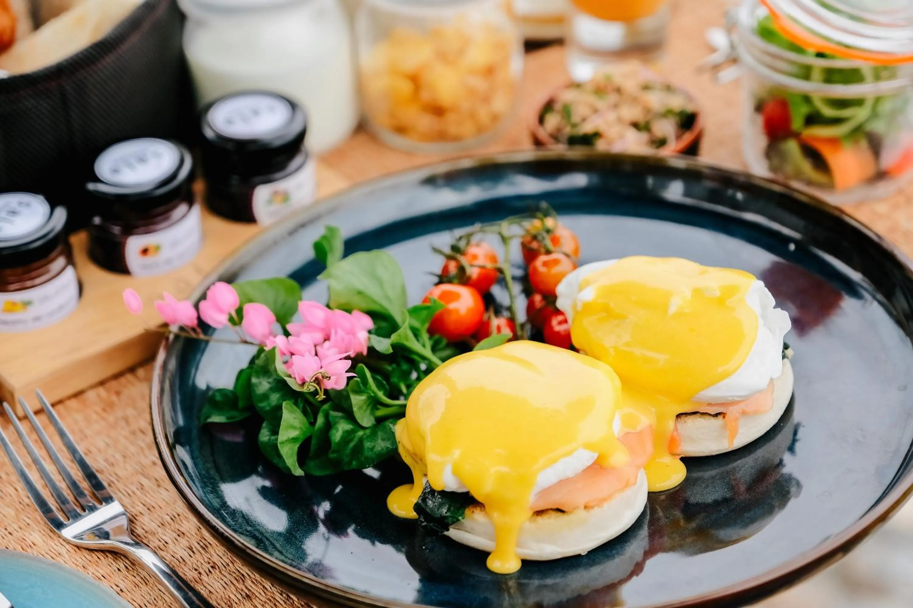 Breakfast in Sala Bang Pa-In