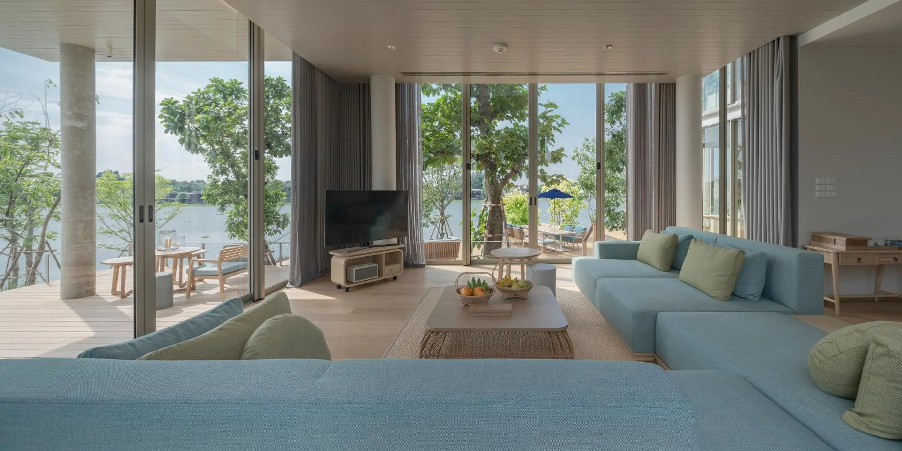 Living room in Sala Bang Pa-In