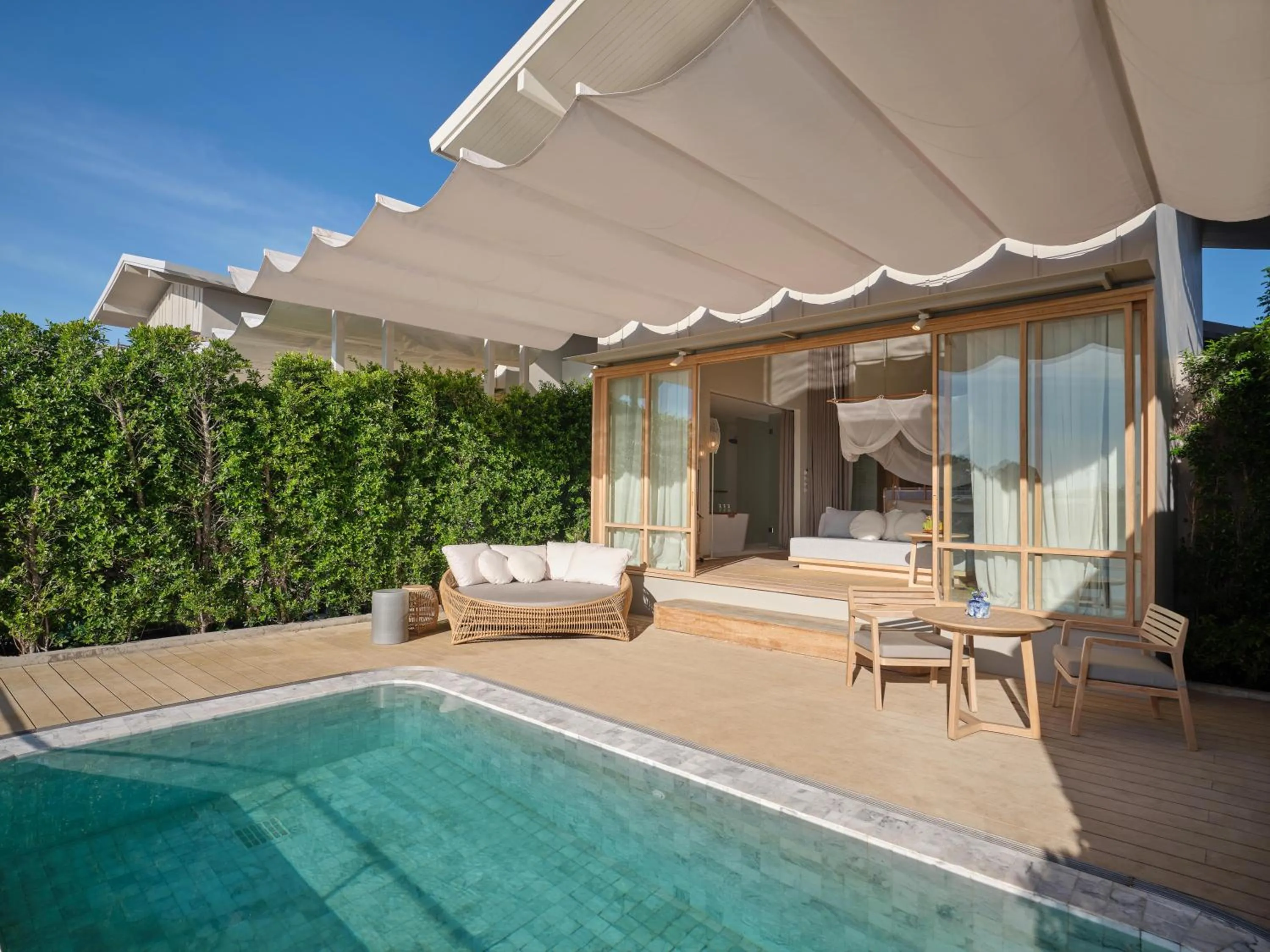 Pool view in Sala Bang Pa-In