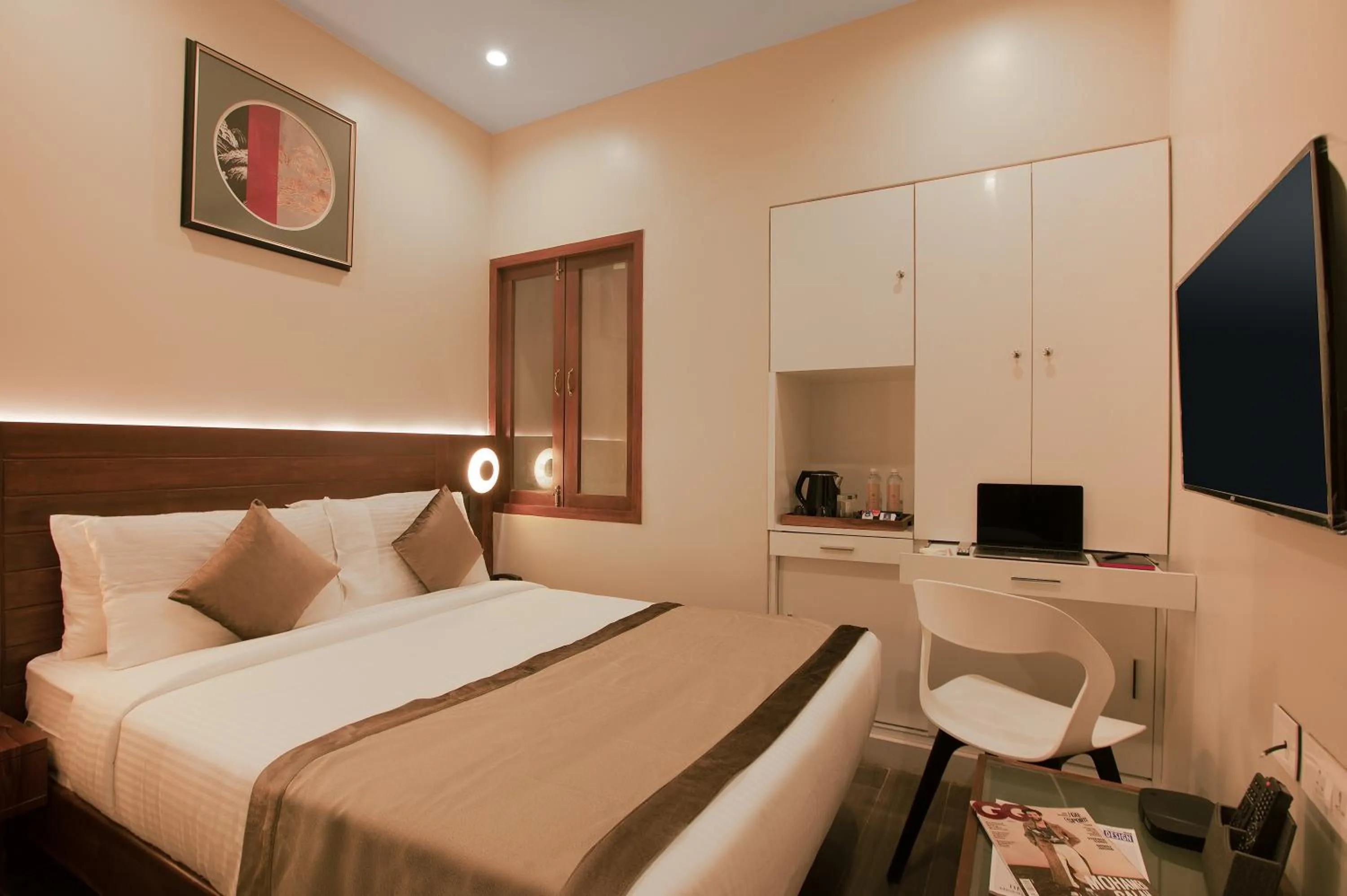 Bedroom, Bed in The Madras Grand