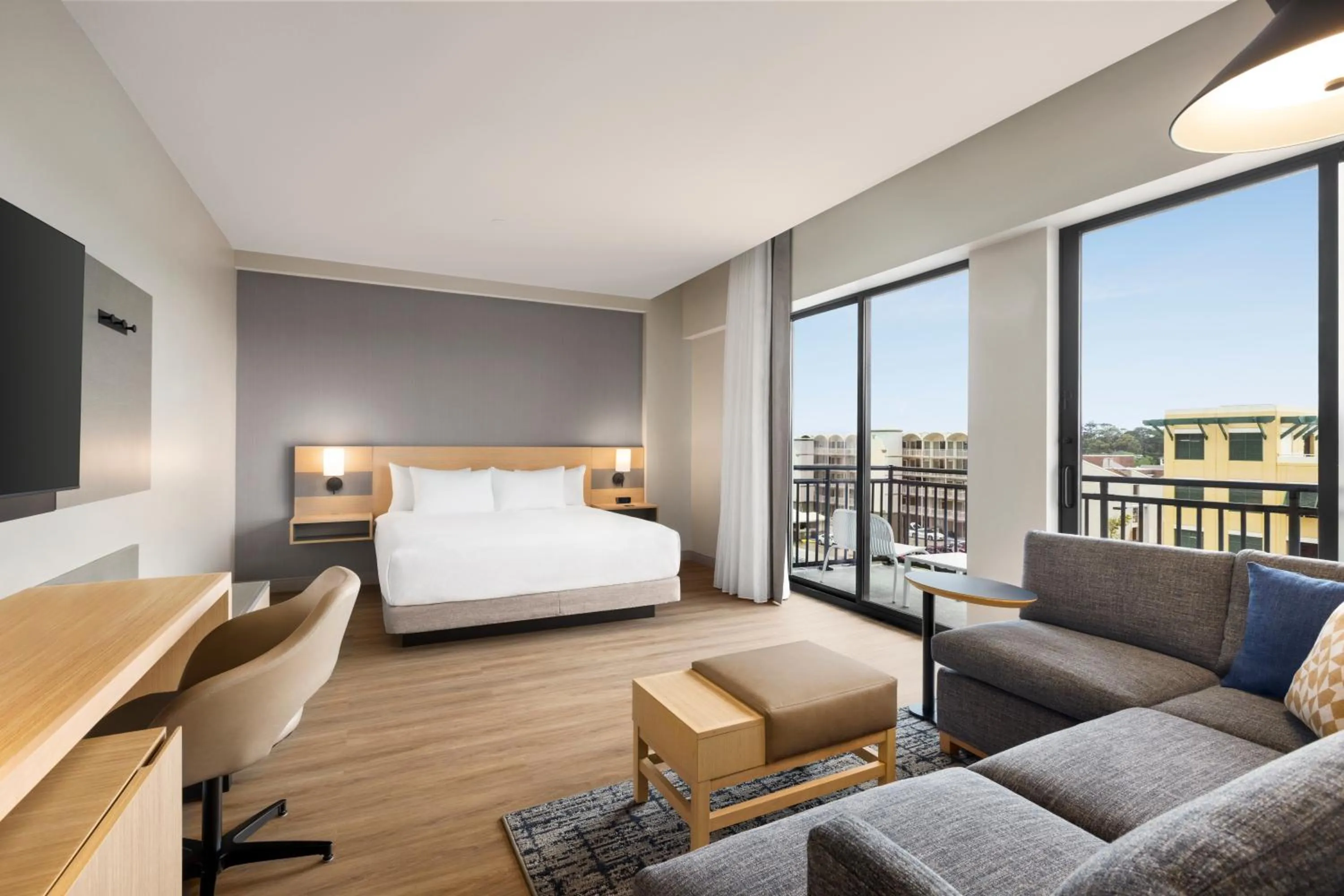 Bedroom, Bed in Hyatt Place Virginia Beach Oceanfront