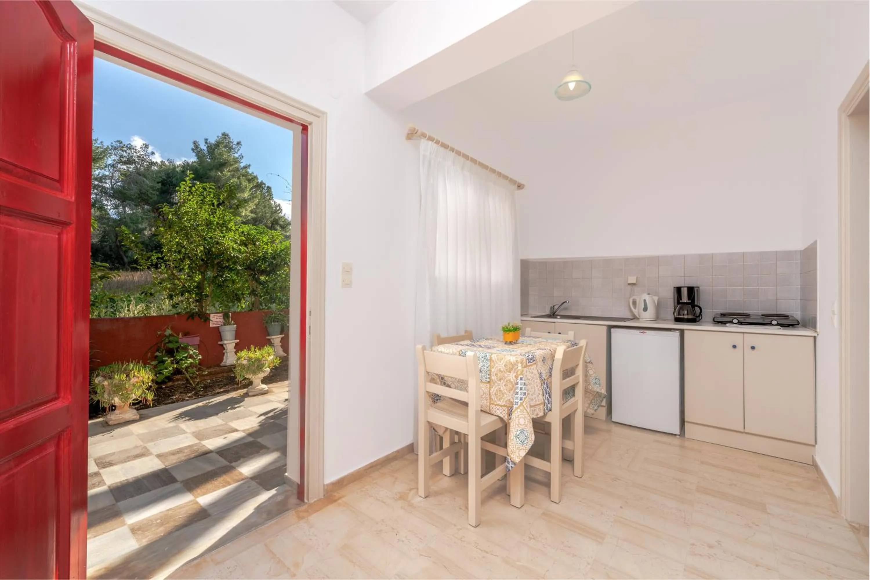 Kitchen or kitchenette in Pyrgaraki Studios and Apartments