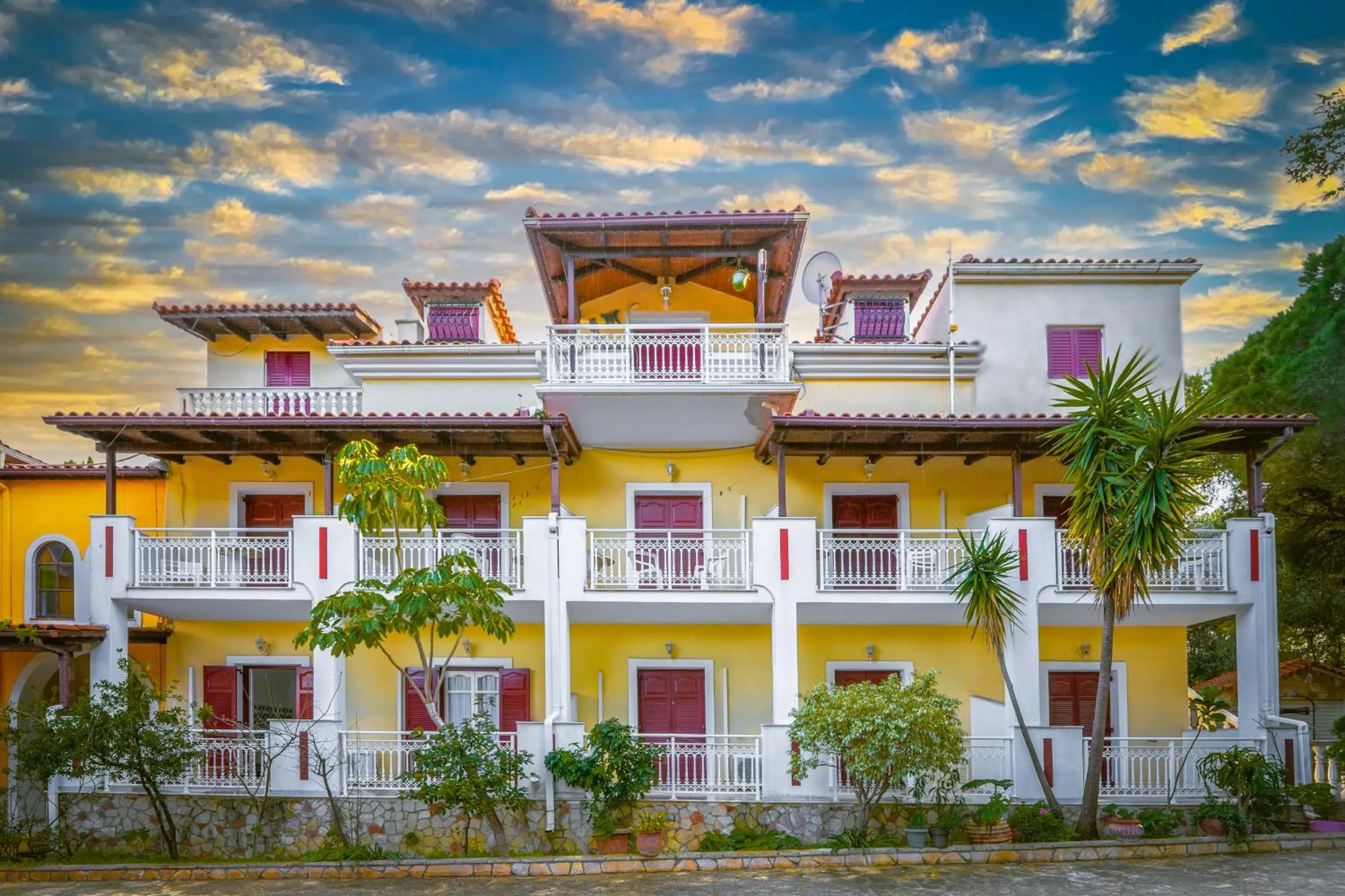 Property building in Pyrgaraki Studios and Apartments