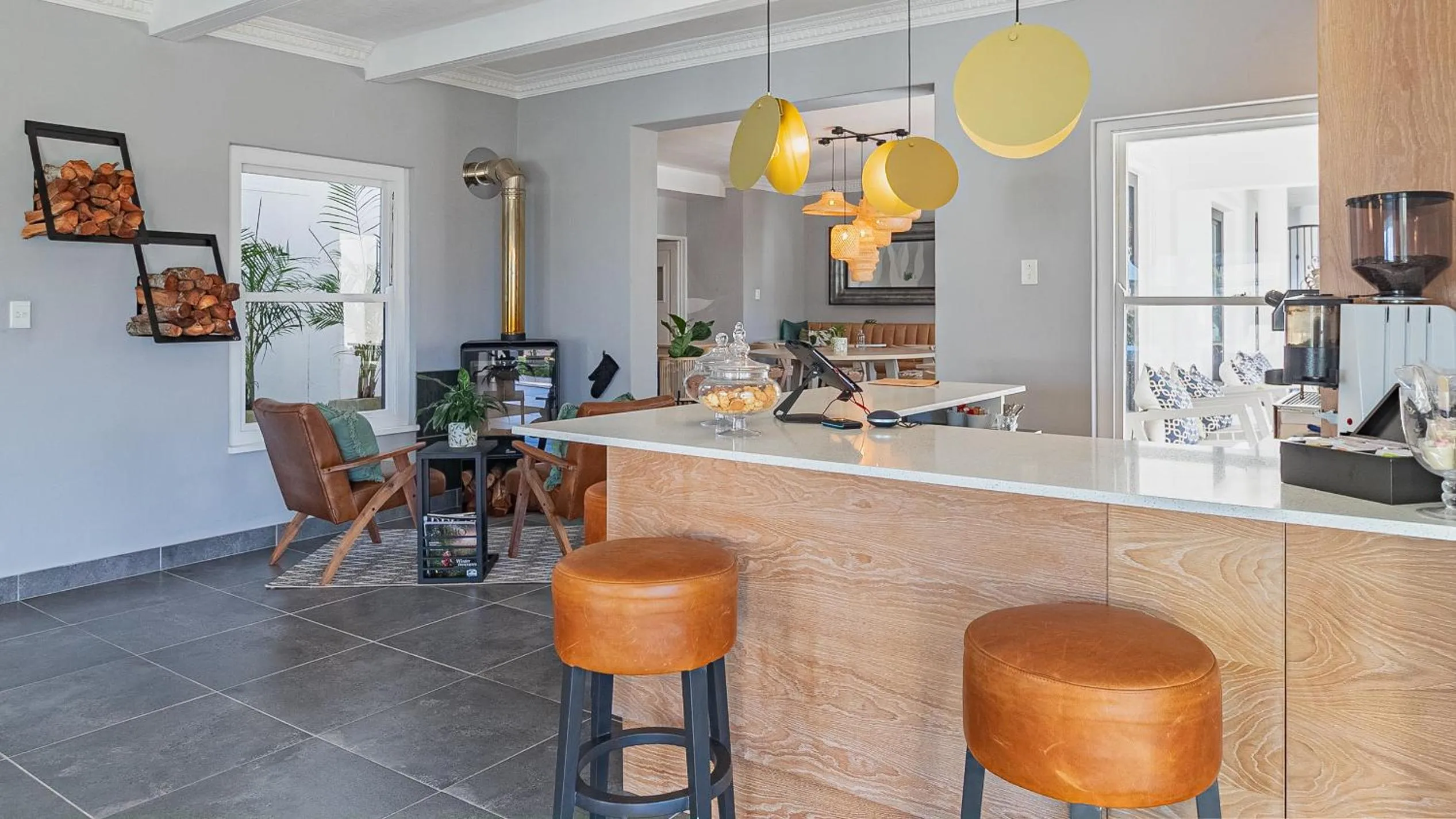 Lobby or reception in The Salene Hotel & Apartments