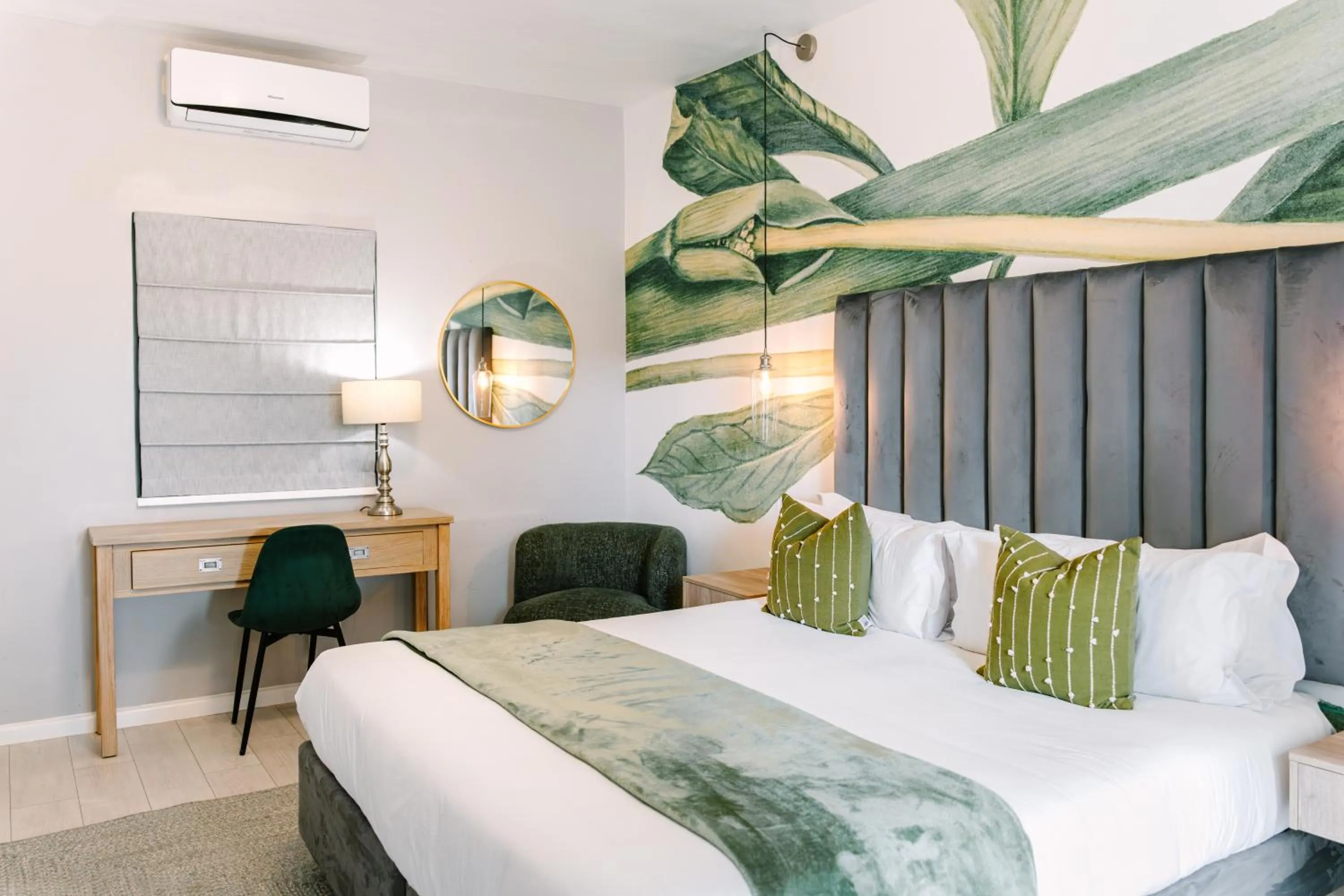 Bedroom, Bed in The Salene Hotel & Apartments