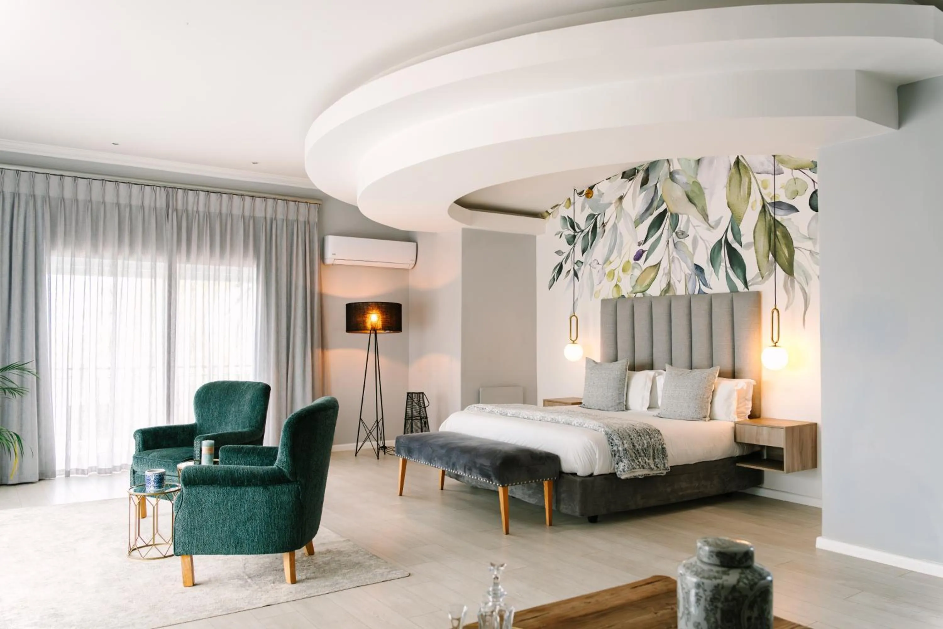 Bedroom, Bed in The Salene Hotel & Apartments