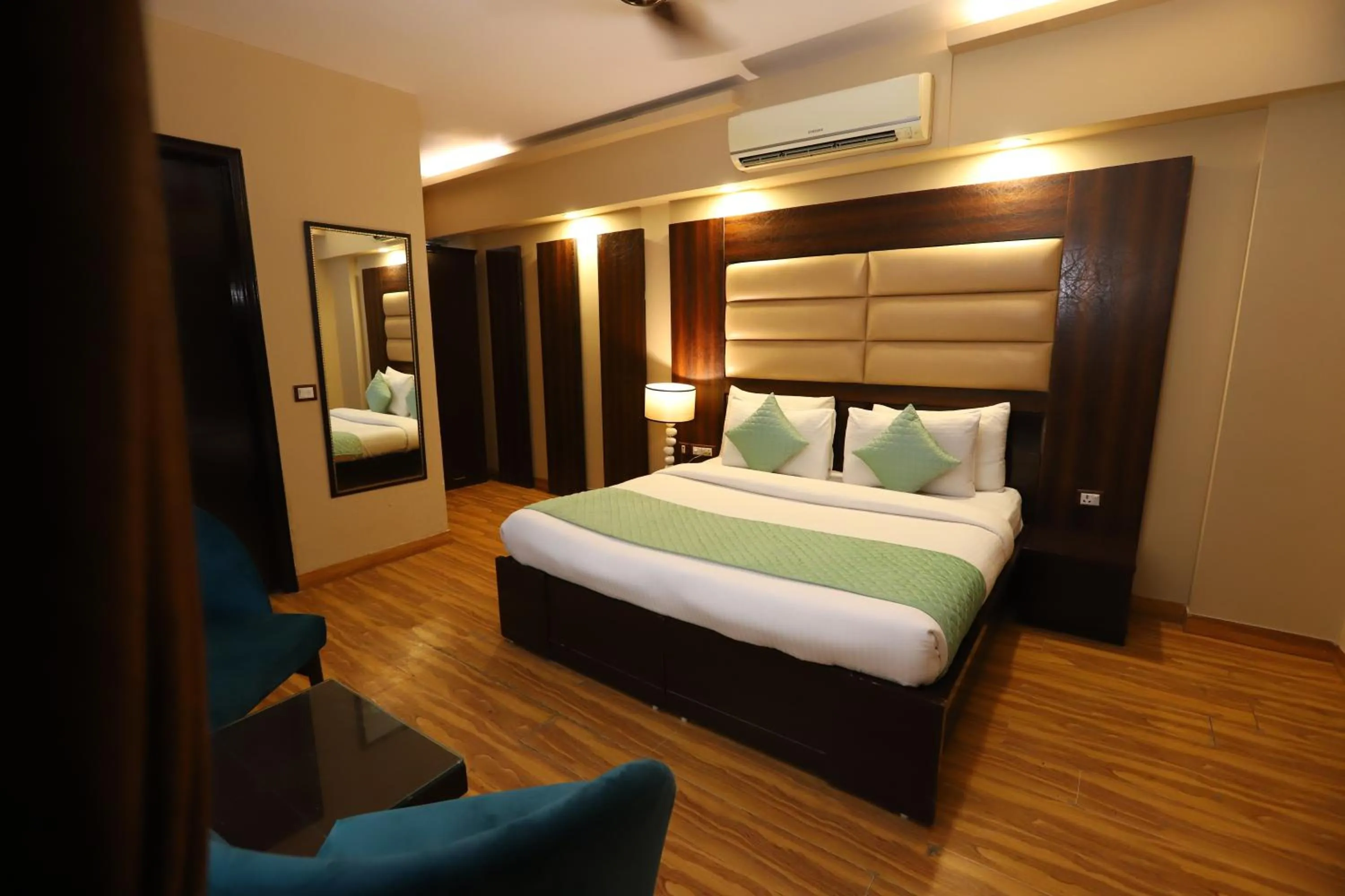 Bed in Hotel Palm Grand Naraina New Delhi - Couple Friendly Local IDs Accepted
