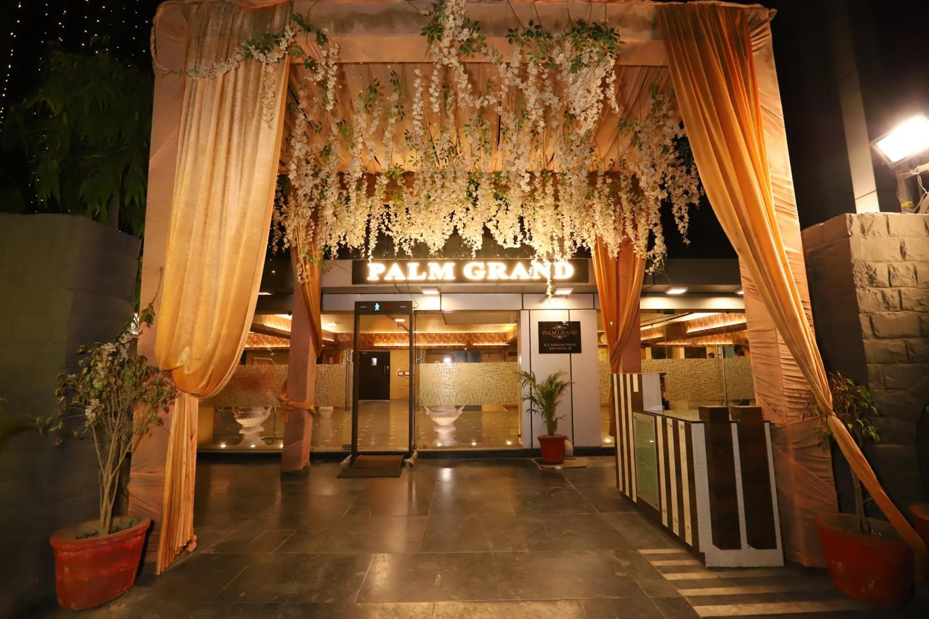Banquet/Function facilities in Hotel Palm Grand Naraina New Delhi - Couple Friendly Local IDs Accepted