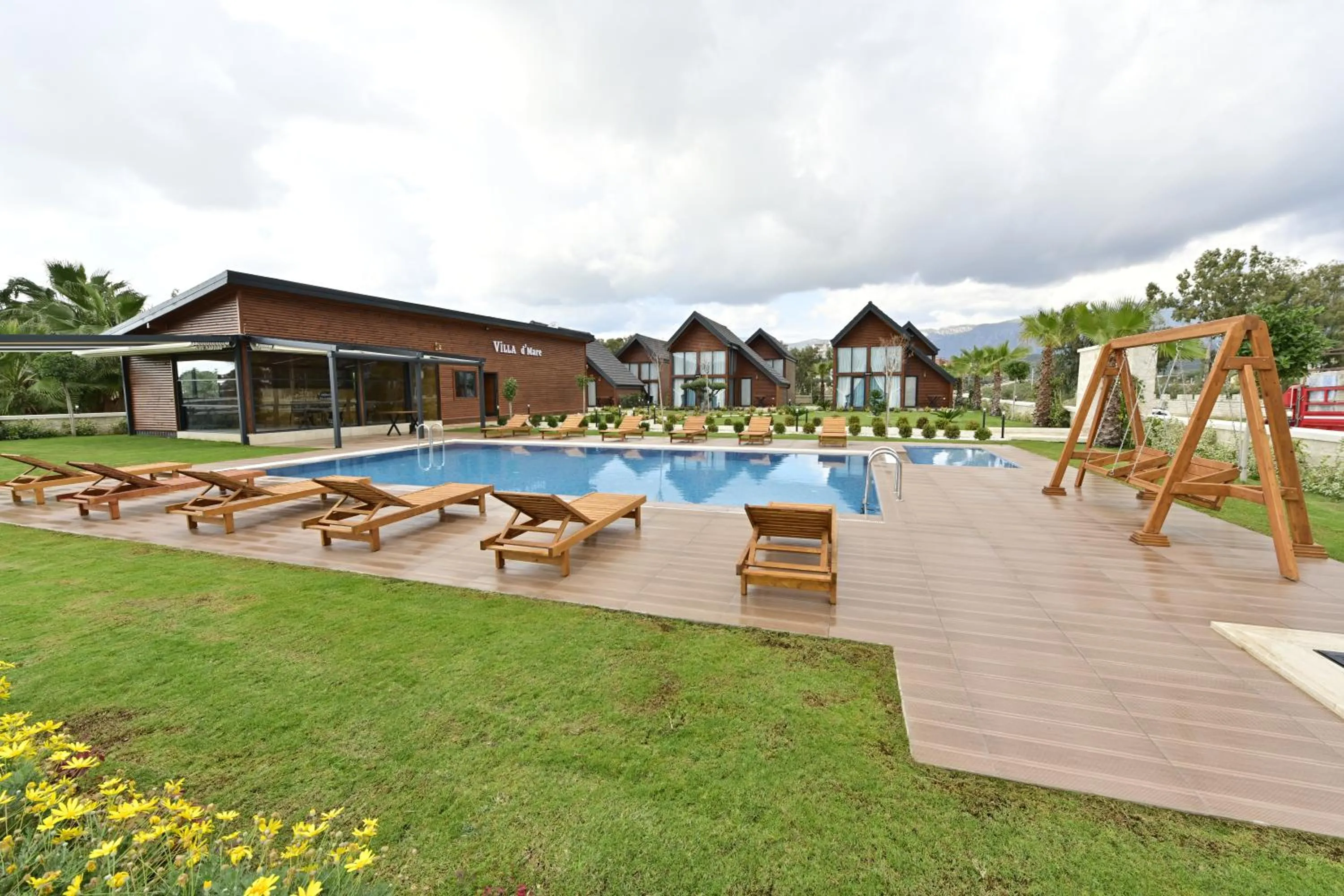 Property building in Villa d'Mare