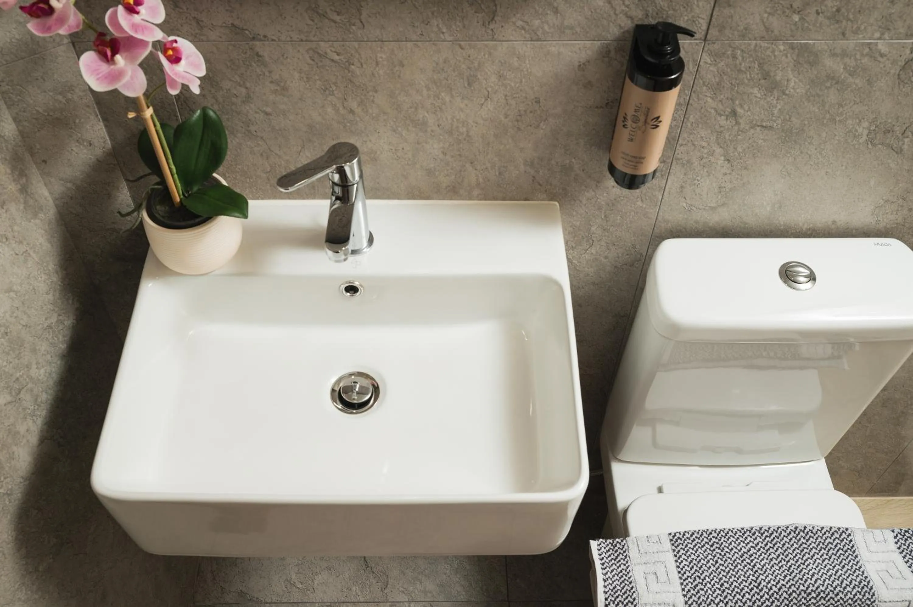 Louladakis Apartments