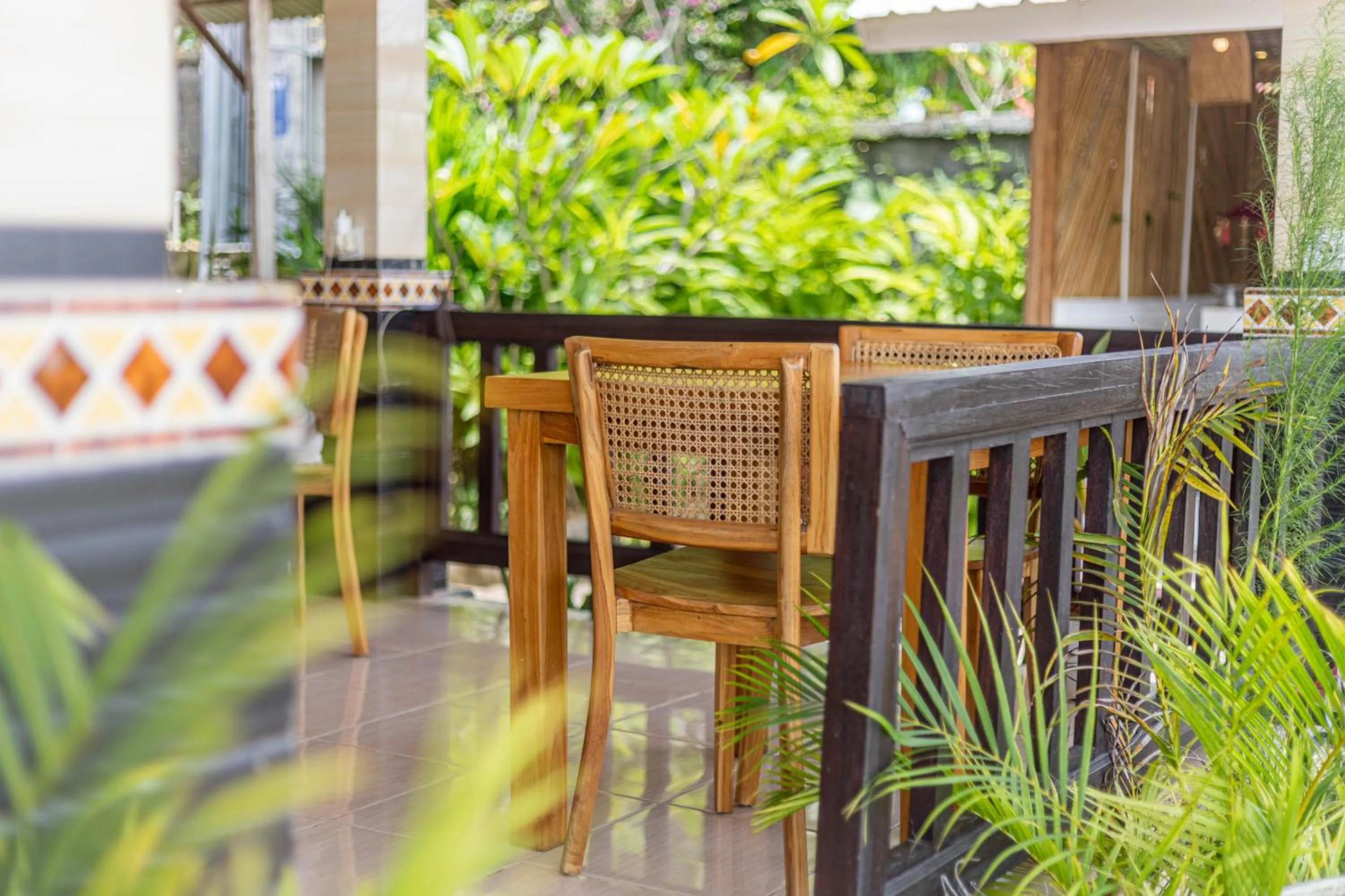 Restaurant/places to eat in Sarivanna Penida