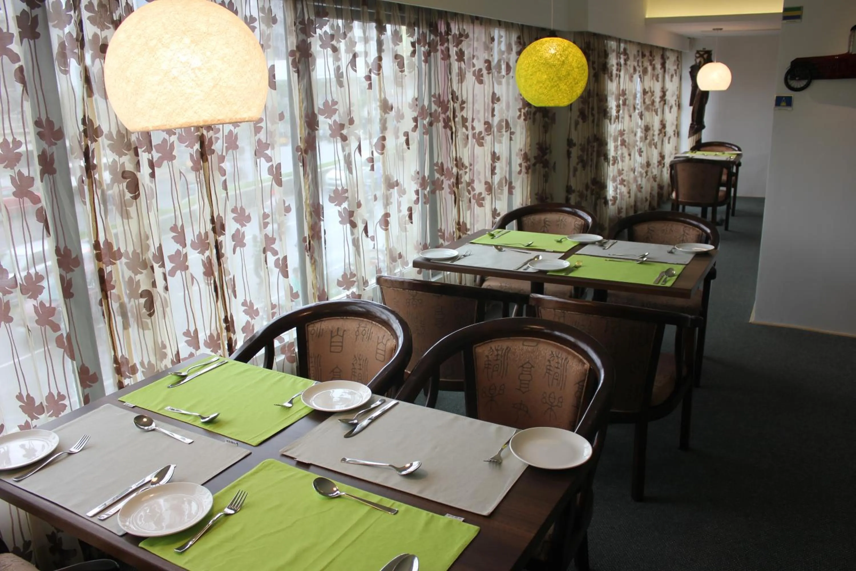 Restaurant/places to eat in Tabla Pride Hotels & Spa