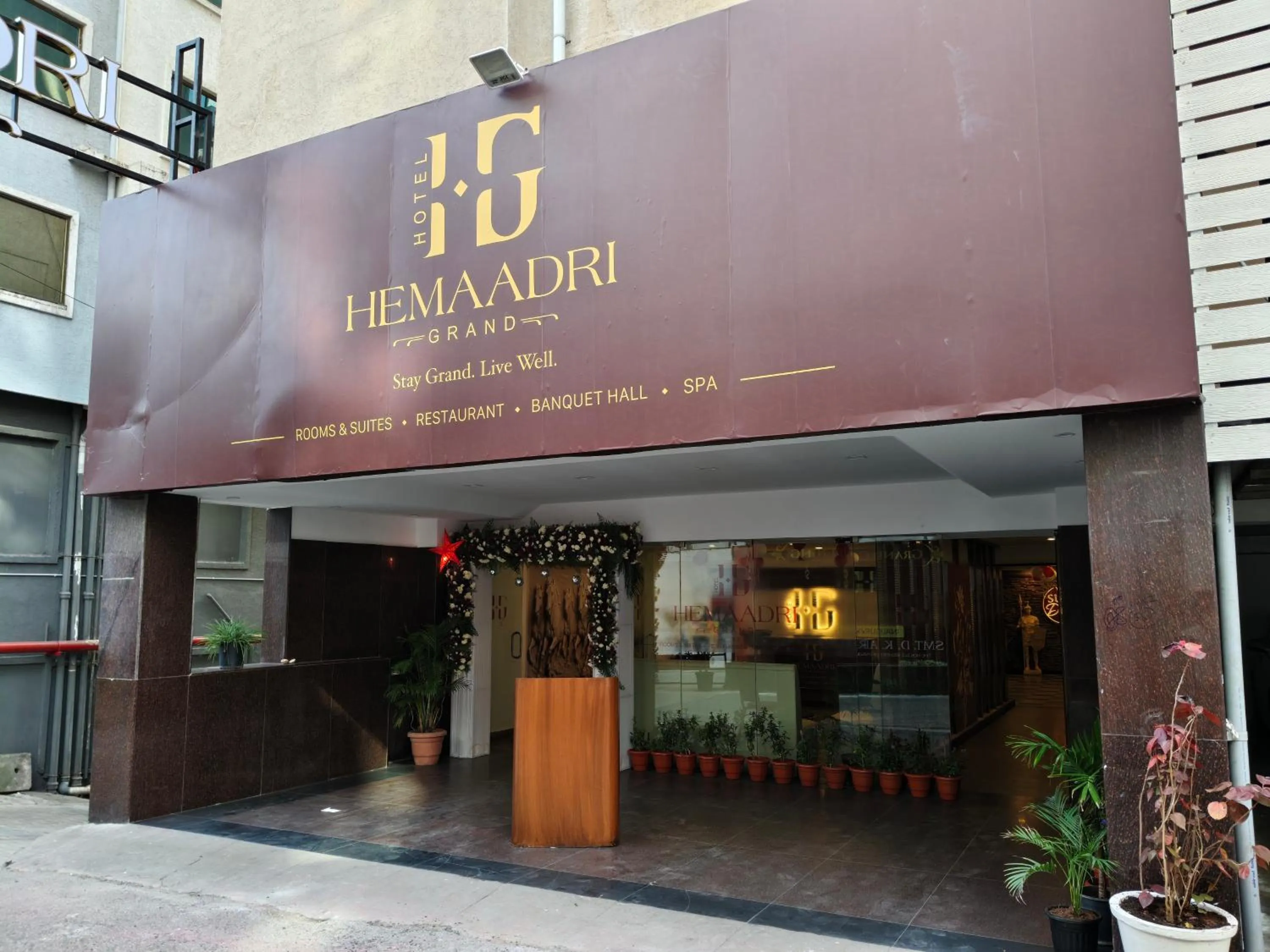 Property building in Hemaadri Grand
