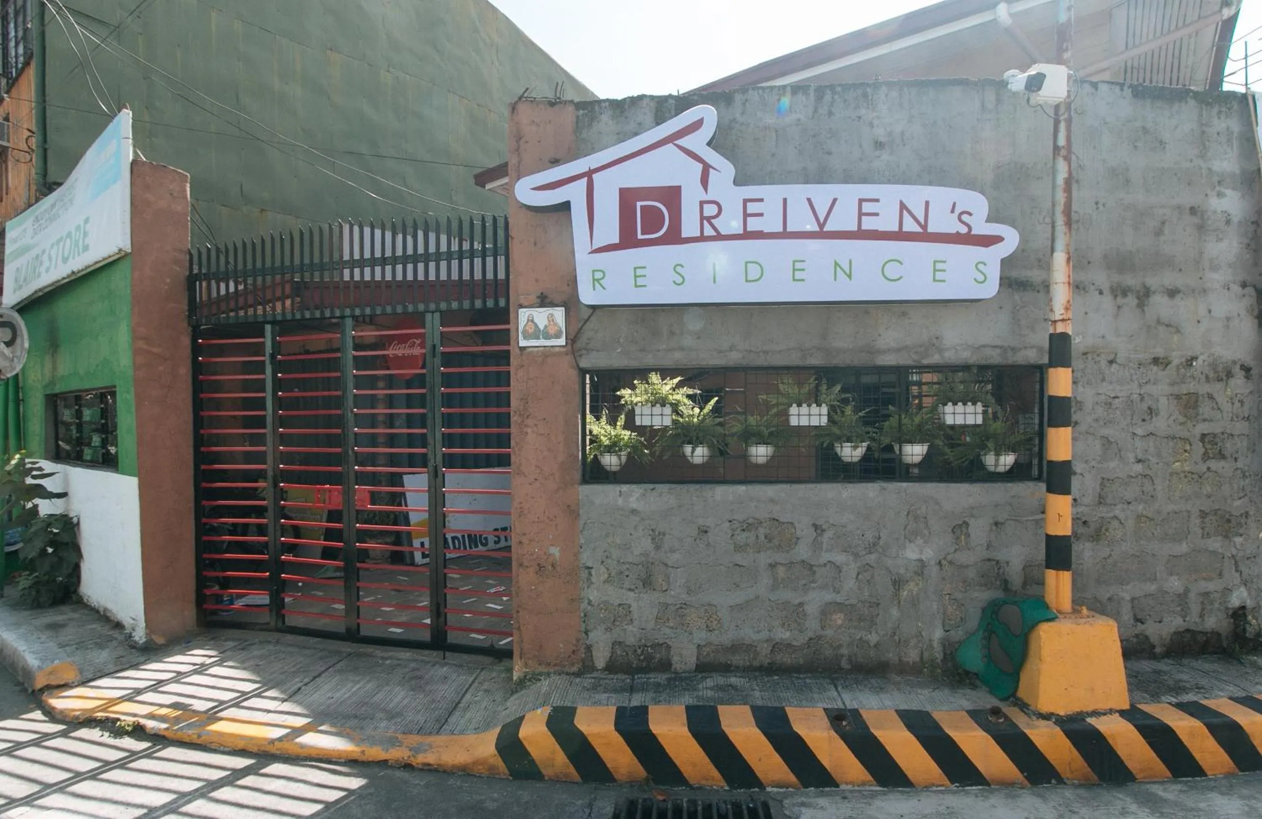 Property building in Dreiven Residences Sta. Mesa