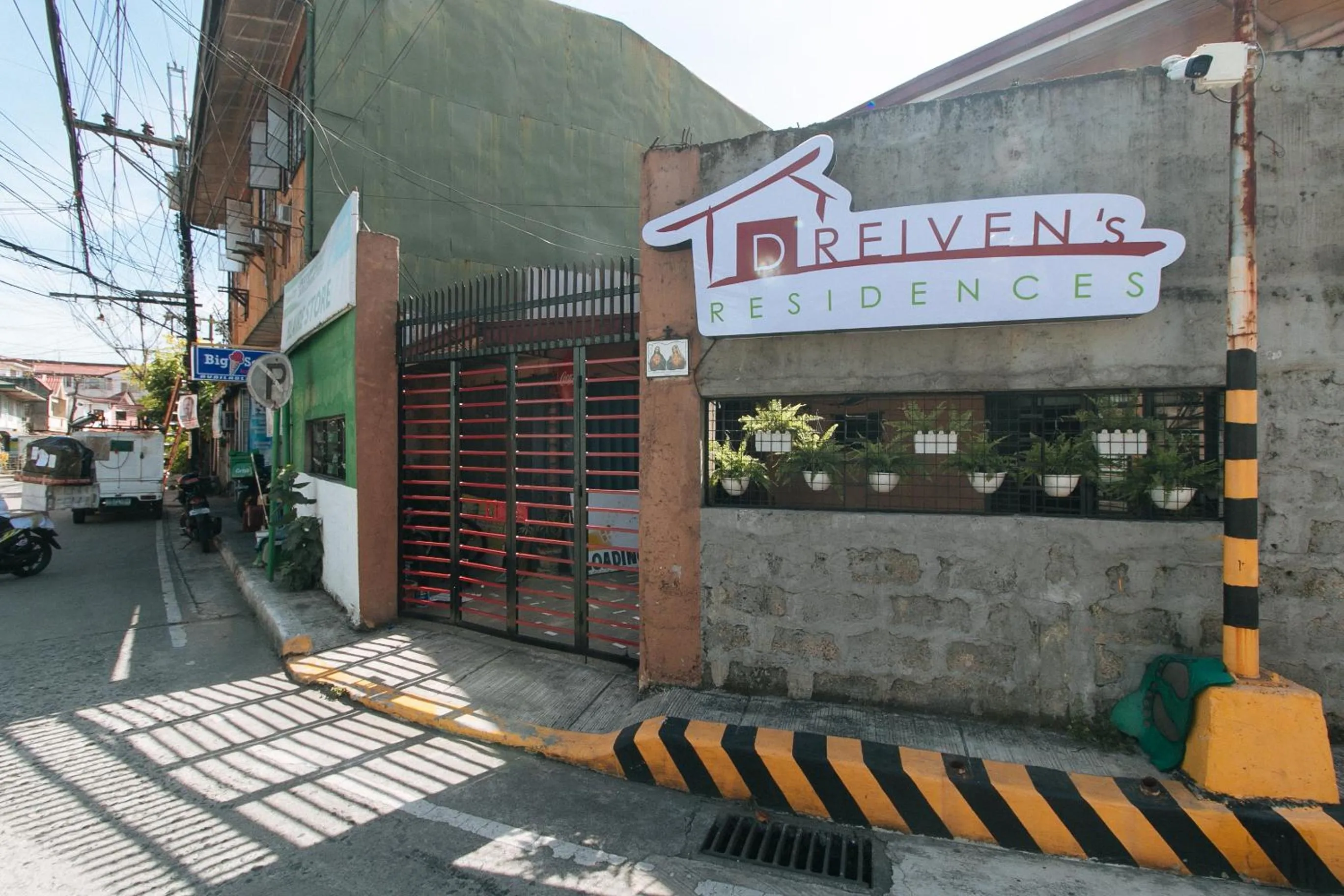 Property building in Dreiven Residences Sta. Mesa