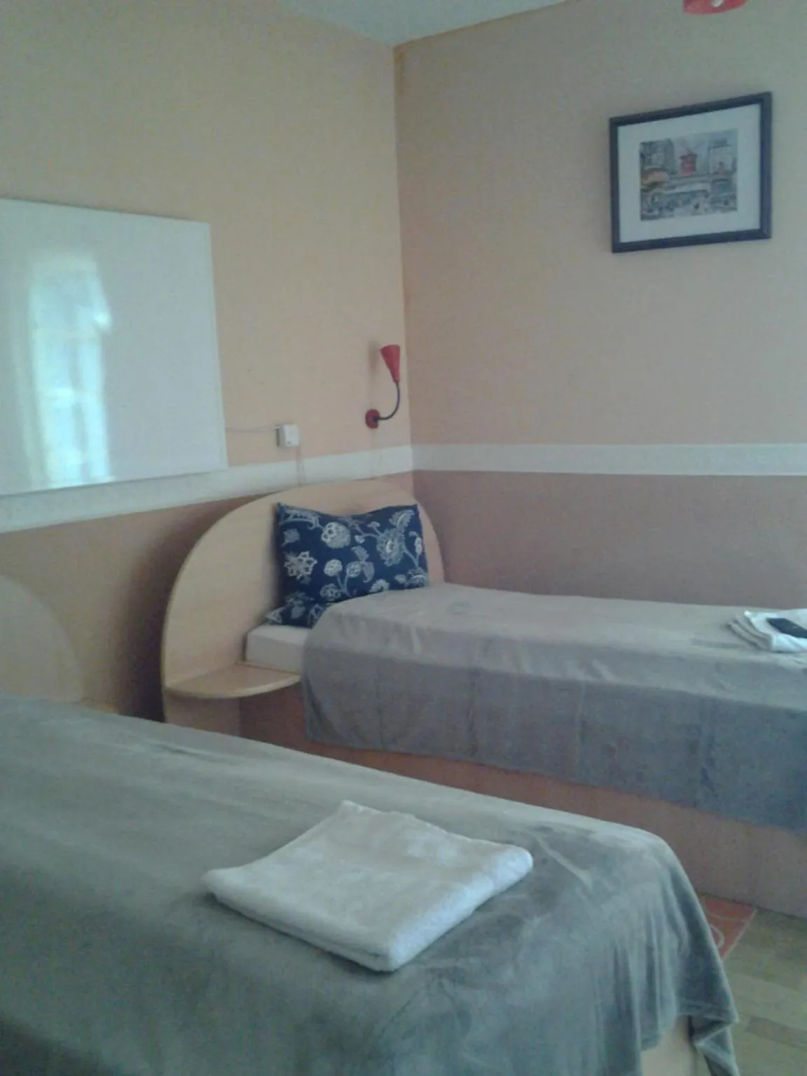 Bed in Motel Traffic