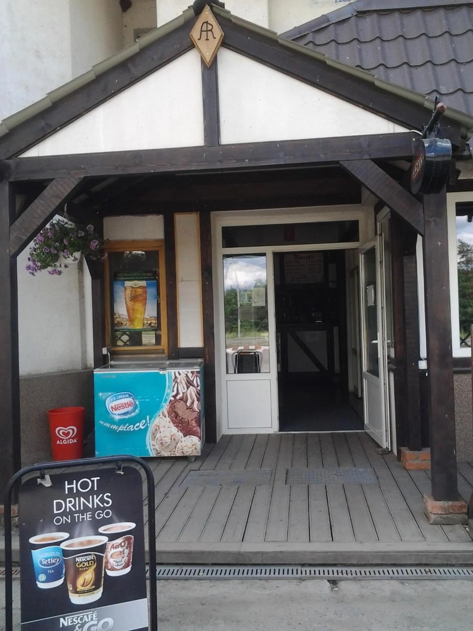 Decorative detail in Motel Traffic