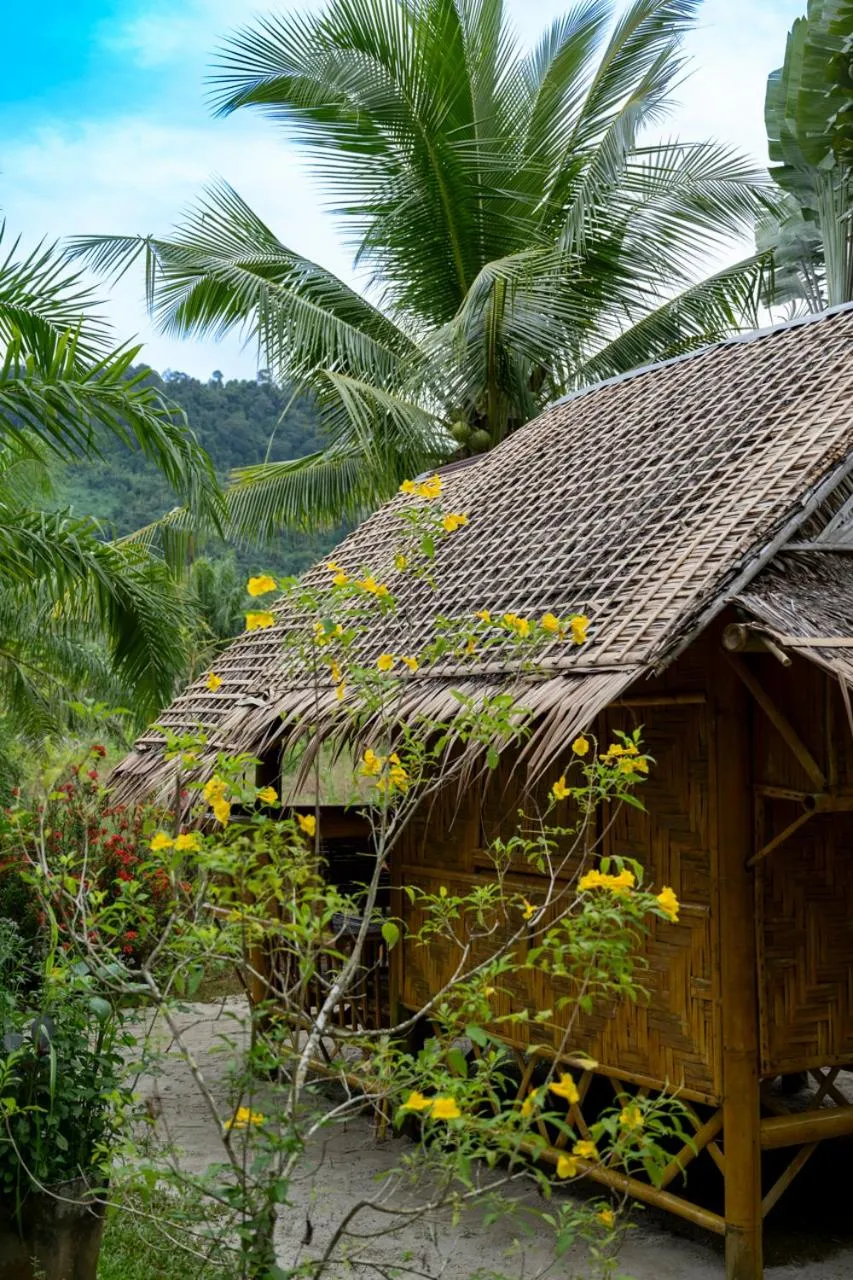 Bananas Resort & Restaurant