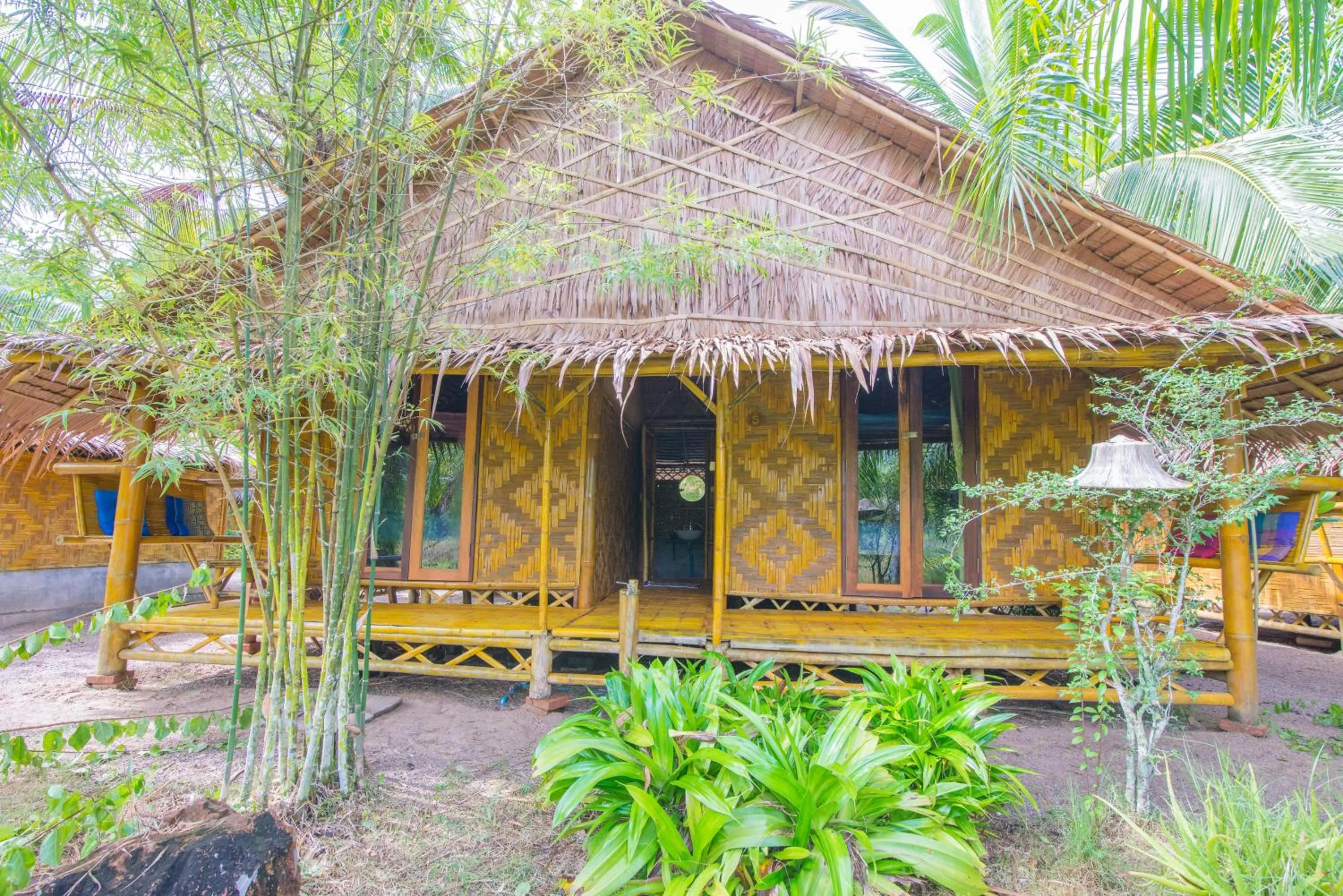 Patio in Bananas Resort & Restaurant