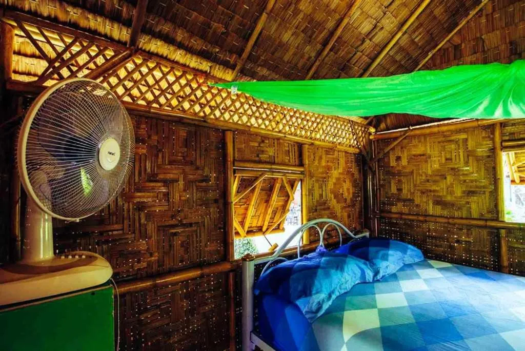 Bed in Bananas Resort & Restaurant