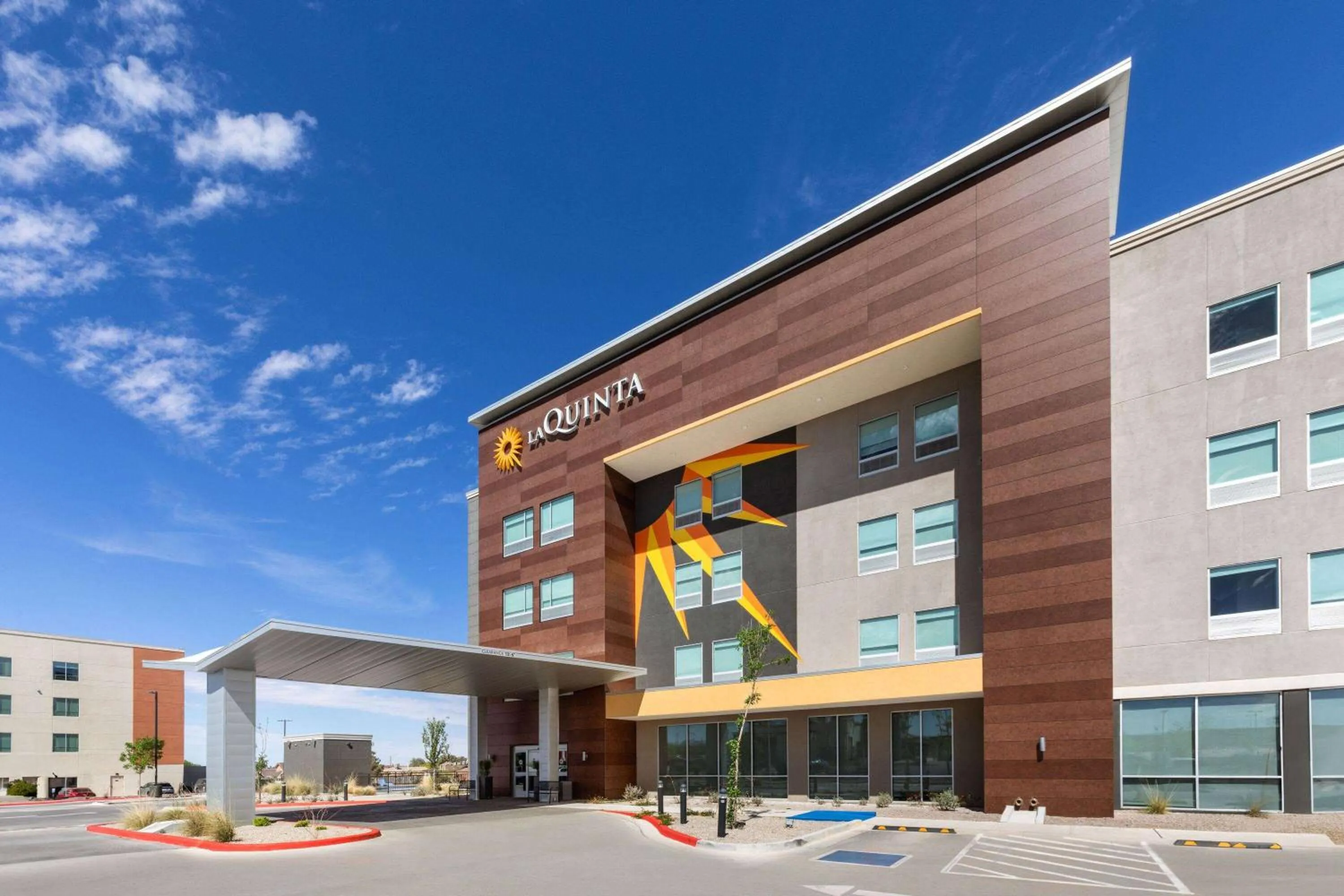 Property building in La Quinta Inn & Suites by Wyndham El Paso East Loop-375