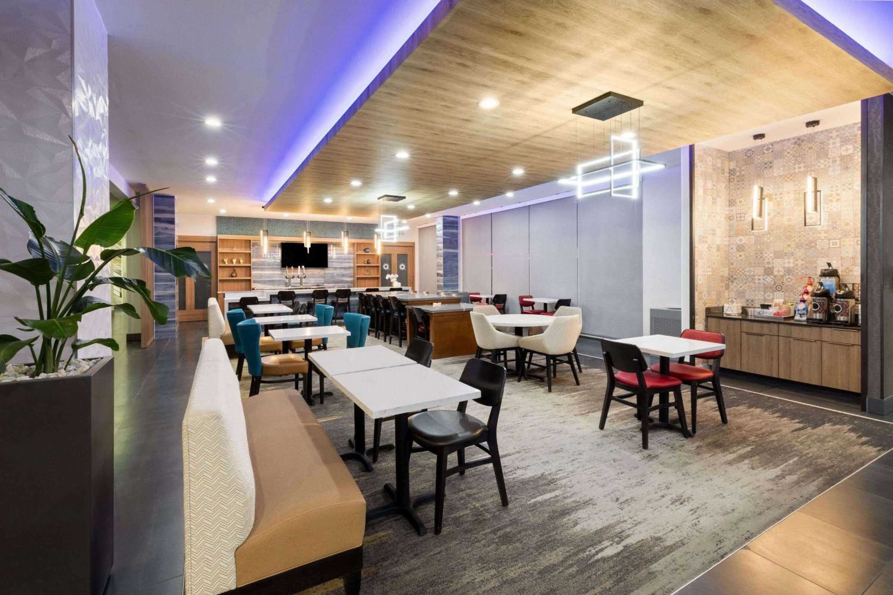 Lobby or reception in La Quinta Inn & Suites by Wyndham El Paso East Loop-375