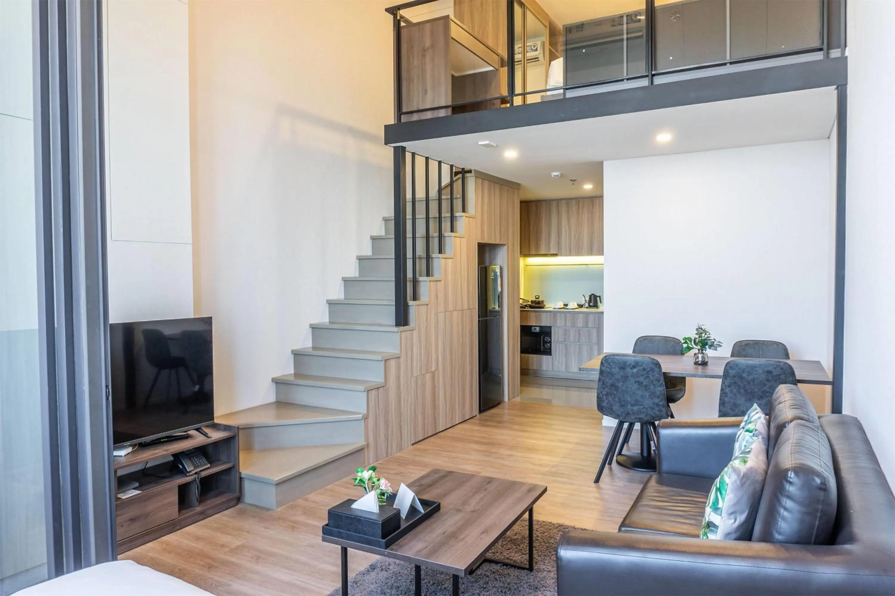 Photo of the whole room in Ramada By Wyndham Bangkok Sukhumvit 87