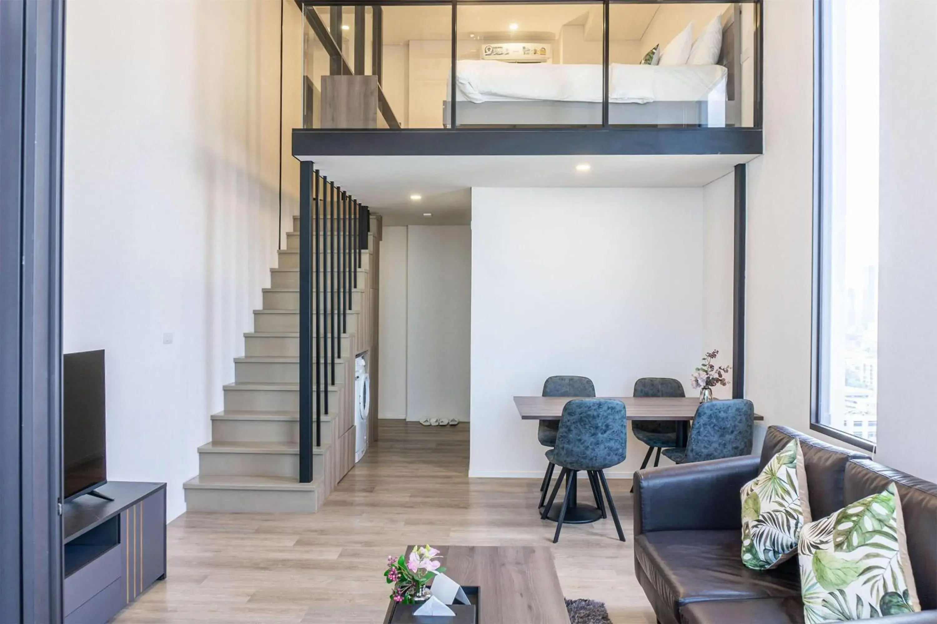 Studio Executive Duplex Queen in Ramada By Wyndham Bangkok Sukhumvit 87 Studio Executive Duplex Queen in Ramada By Wyndham Bangkok Sukhumvit 87