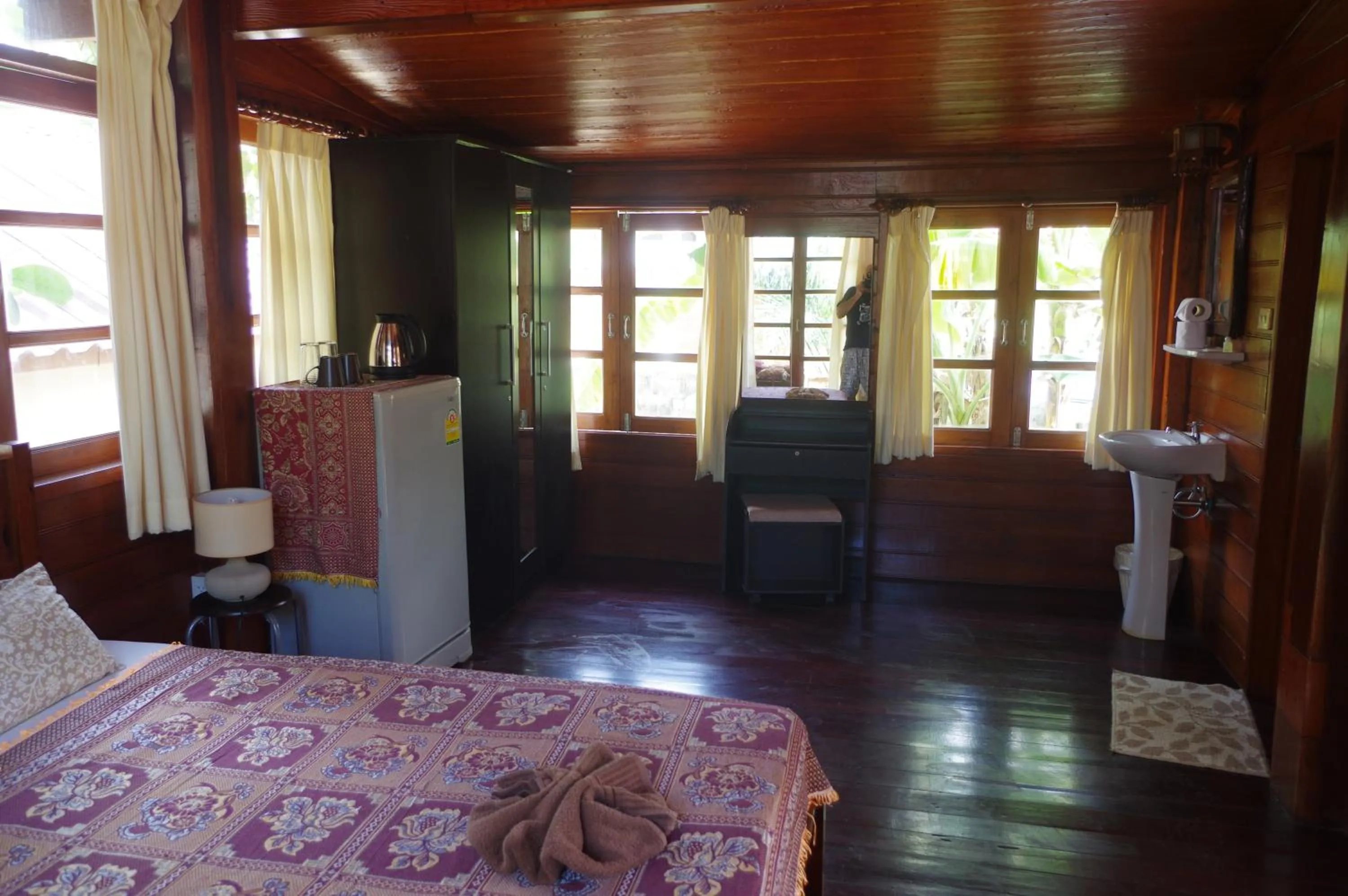 Bedroom, Bed in Thai House Beach Resort