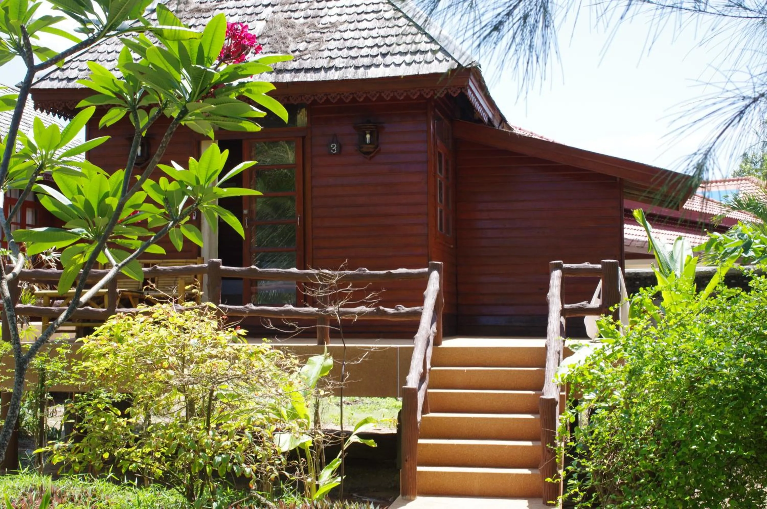 Property building in Thai House Beach Resort