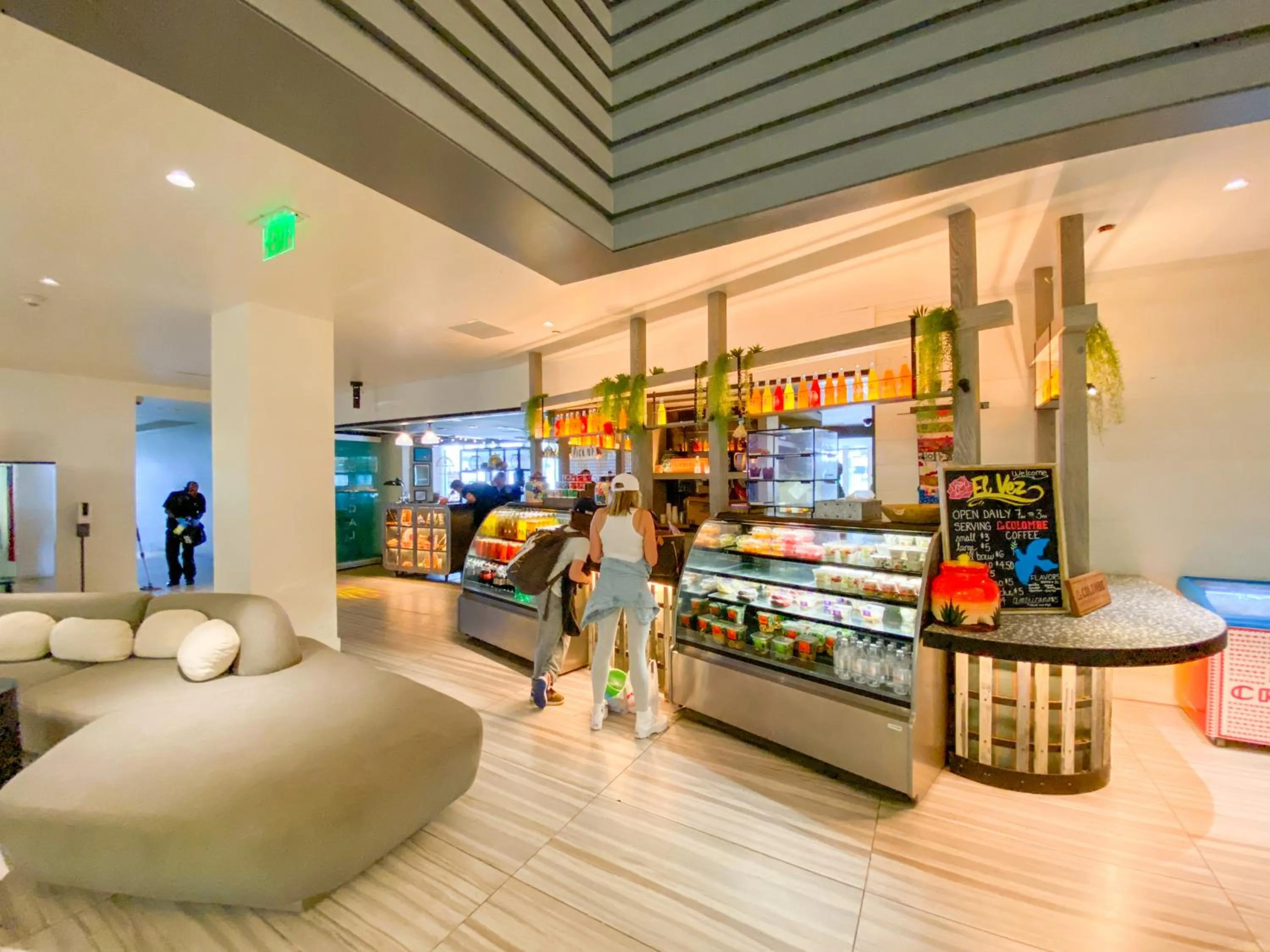 Restaurant/places to eat in W Residences Fort Lauderdale Luxury Suites Across from Fort Lauderdale Beach