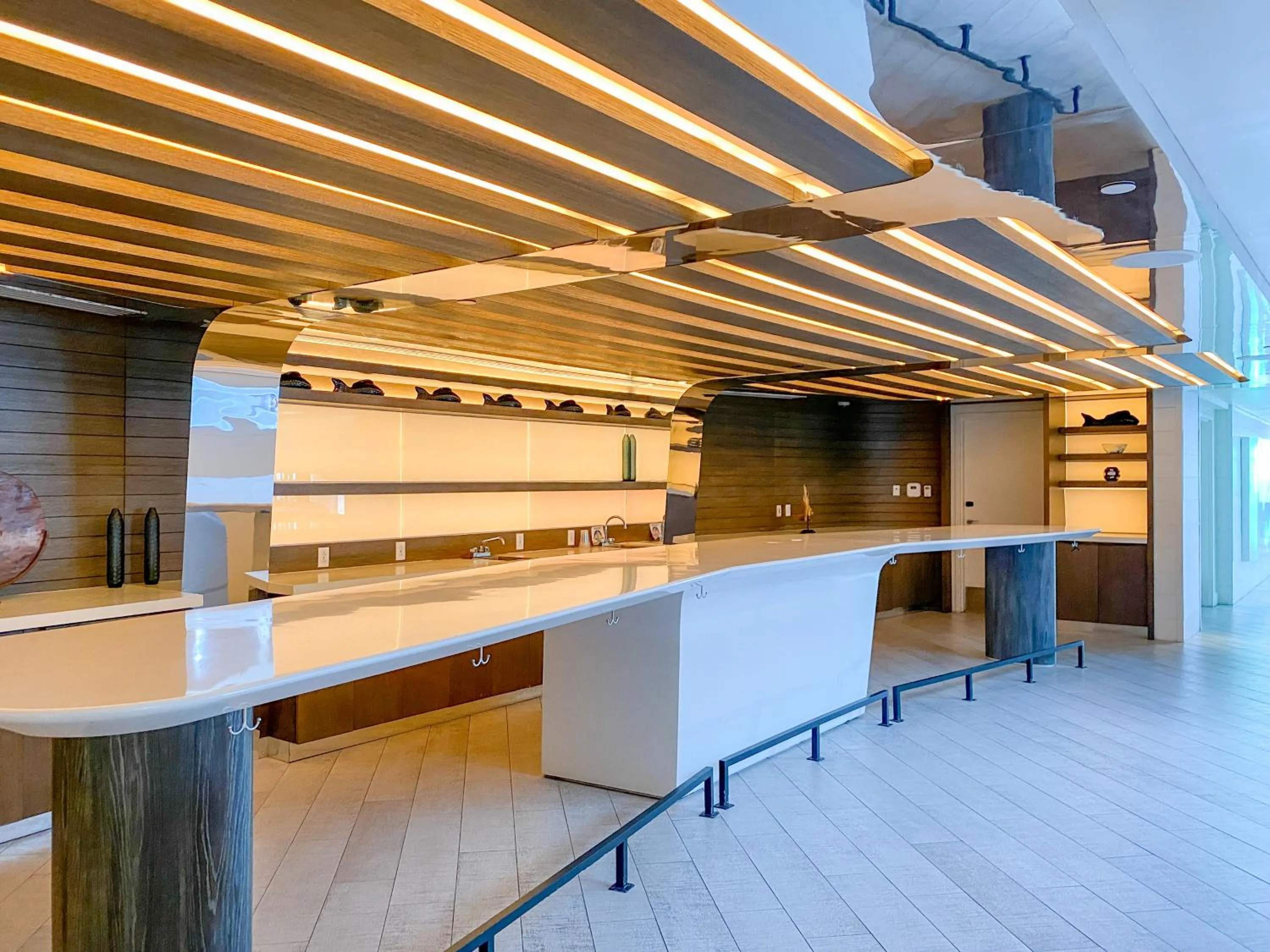 Restaurant/places to eat in W Residences Fort Lauderdale Luxury Suites Across from Fort Lauderdale Beach