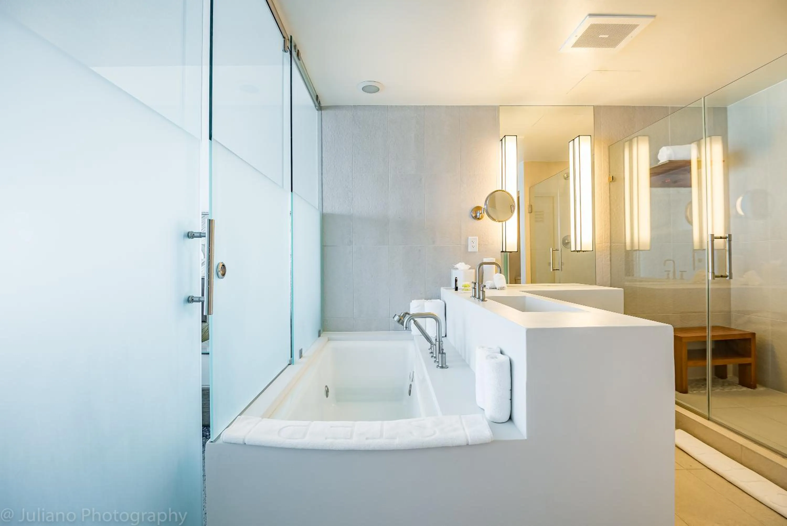 Shower in W Residences Fort Lauderdale Luxury Suites Across from Fort Lauderdale Beach